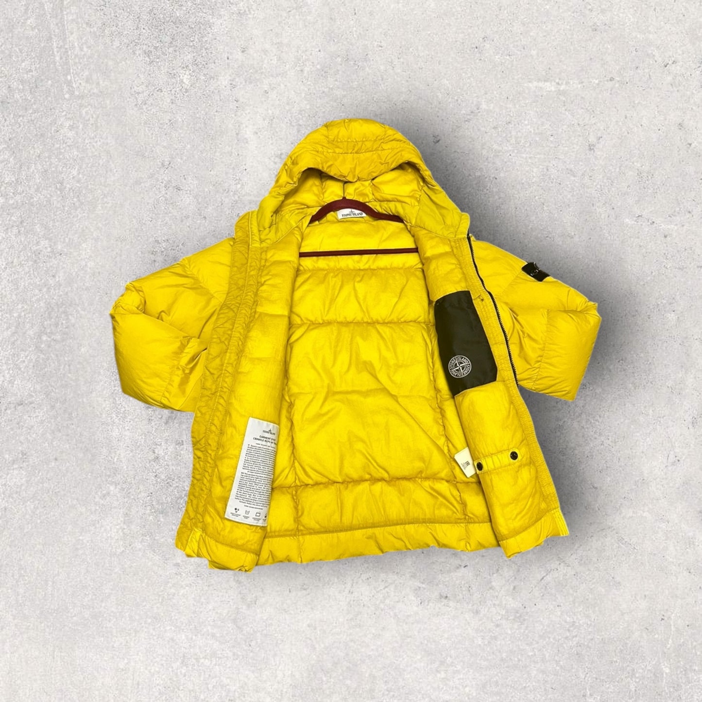 Stone Island Garment Dyed Crinkle Reps (M 21.5”)