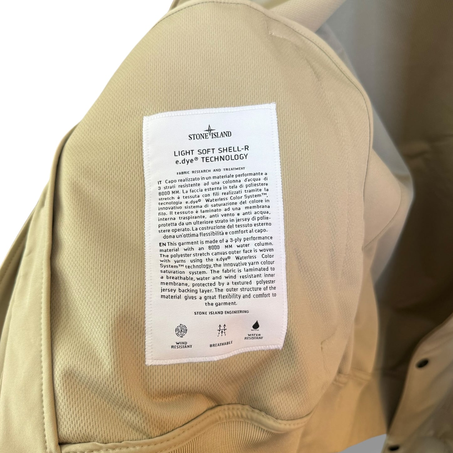 Stone Island Soft Shell New Season 2025 (XL, 25”)