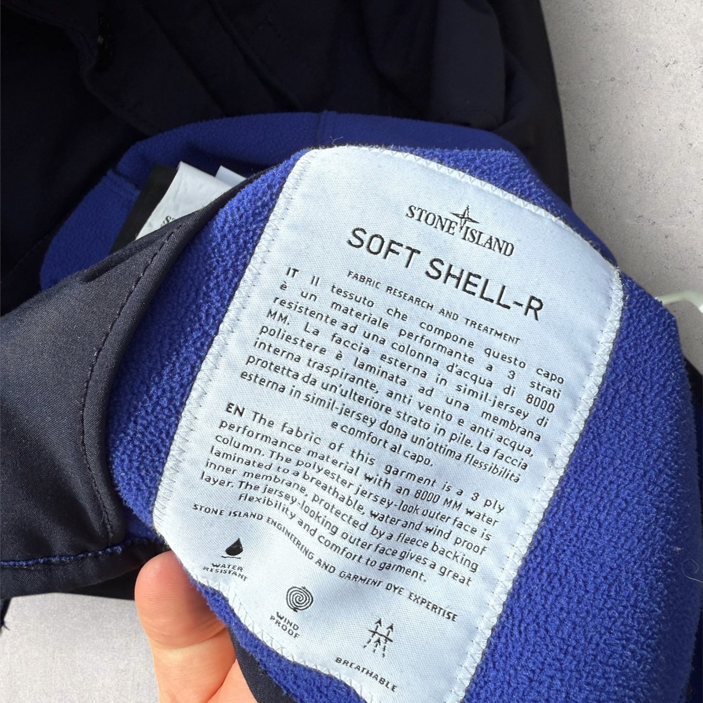 Stone Island Soft Shell-R (L, 21”)