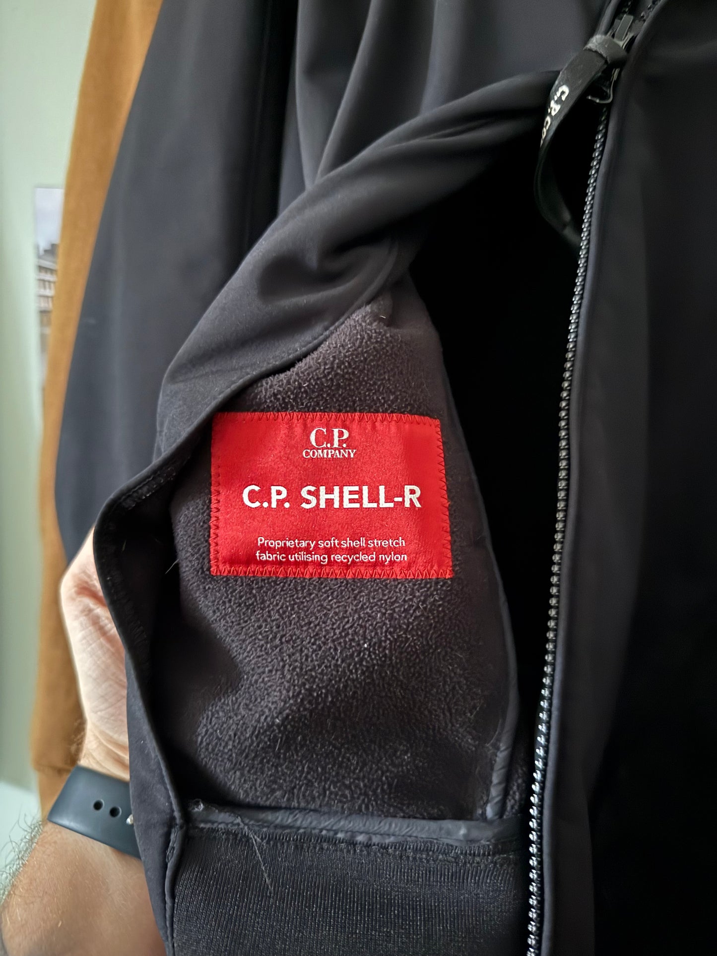 CP Company Soft Shell (XL, 24”)
