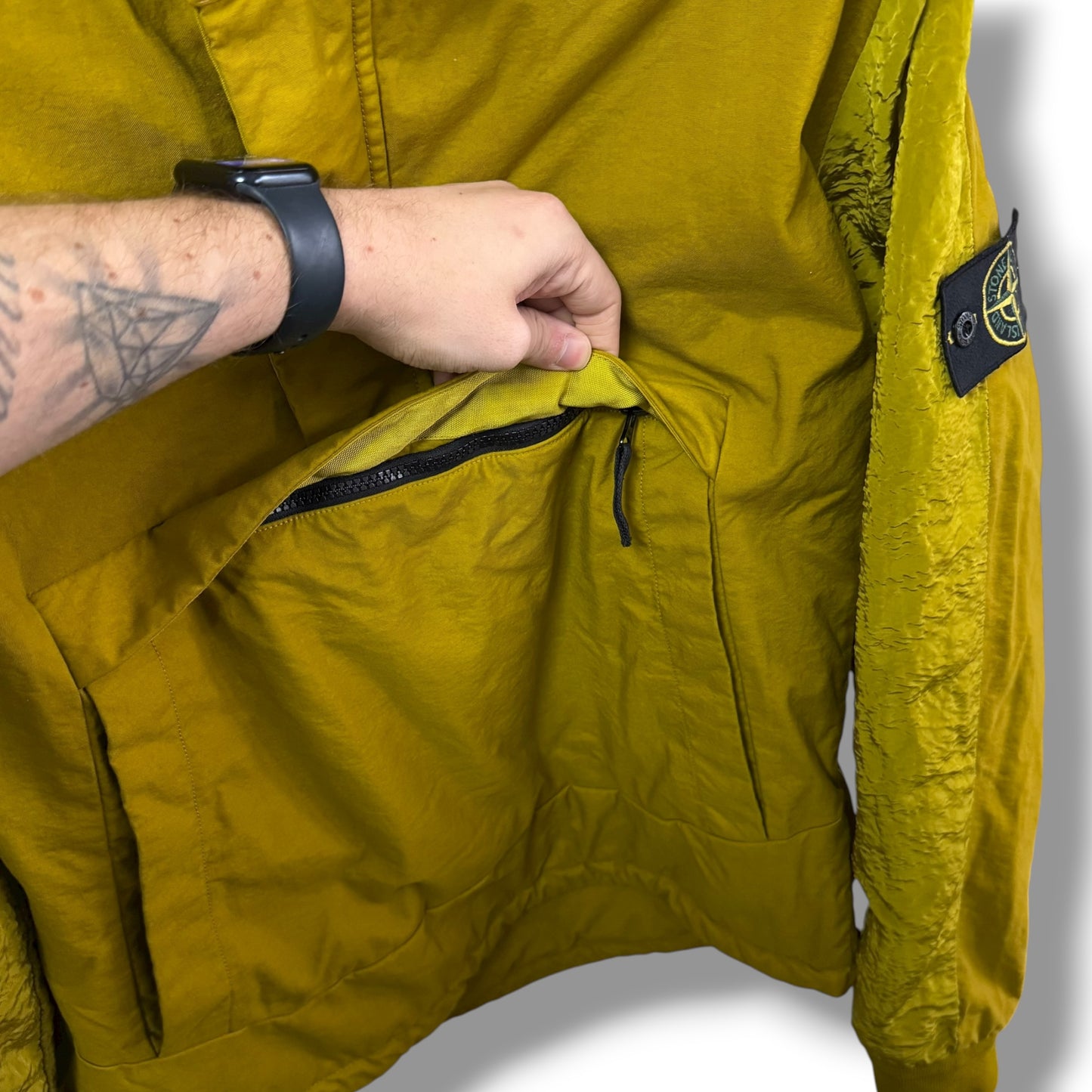 Stone Island Nylon Metal Padded Smock (L, 23.5”)