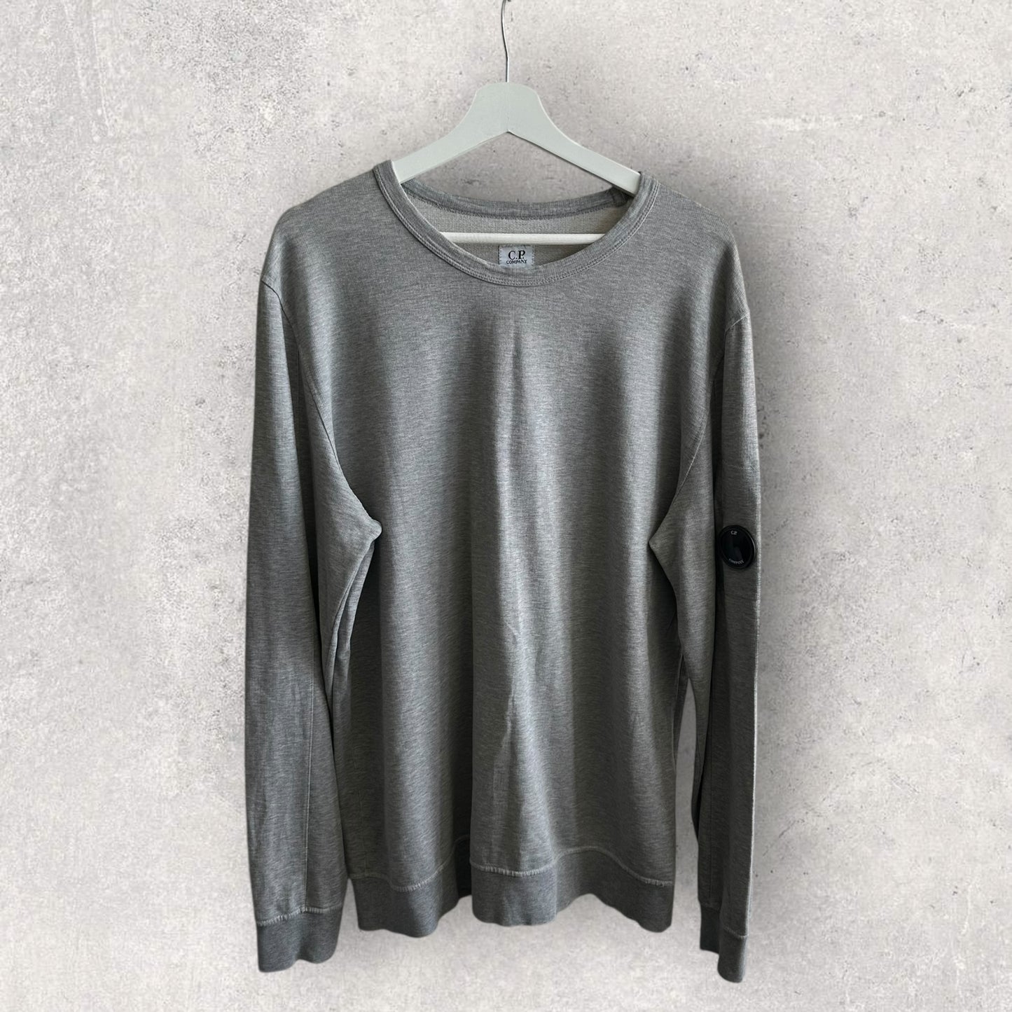 CP Company Sweatshirt (XXL, 26”)