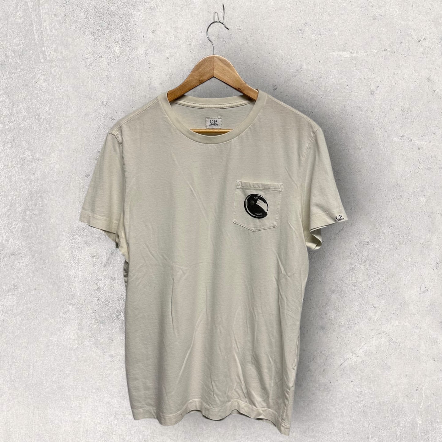 CP Company White Pocket Logo T-shirt (L, 21.5”)