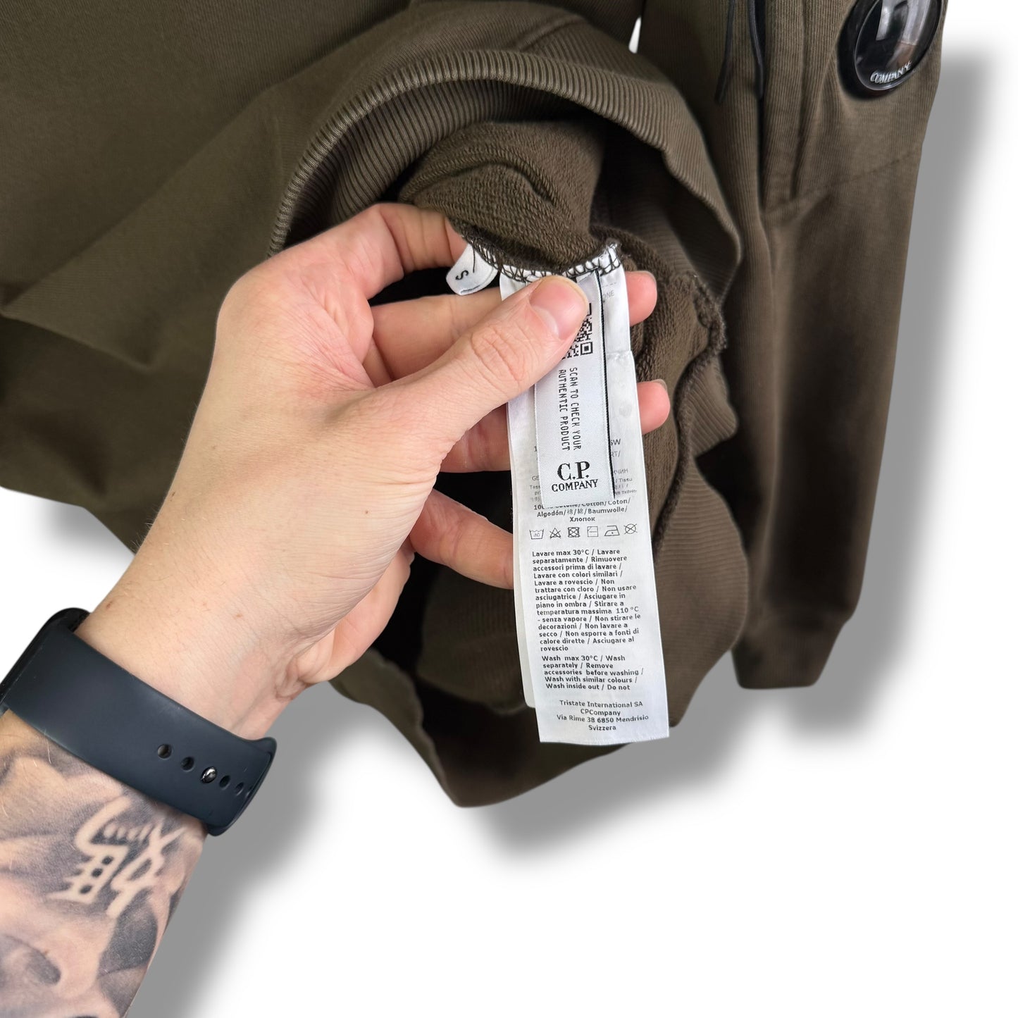 CP Company Sweatshirt (S, 21”)