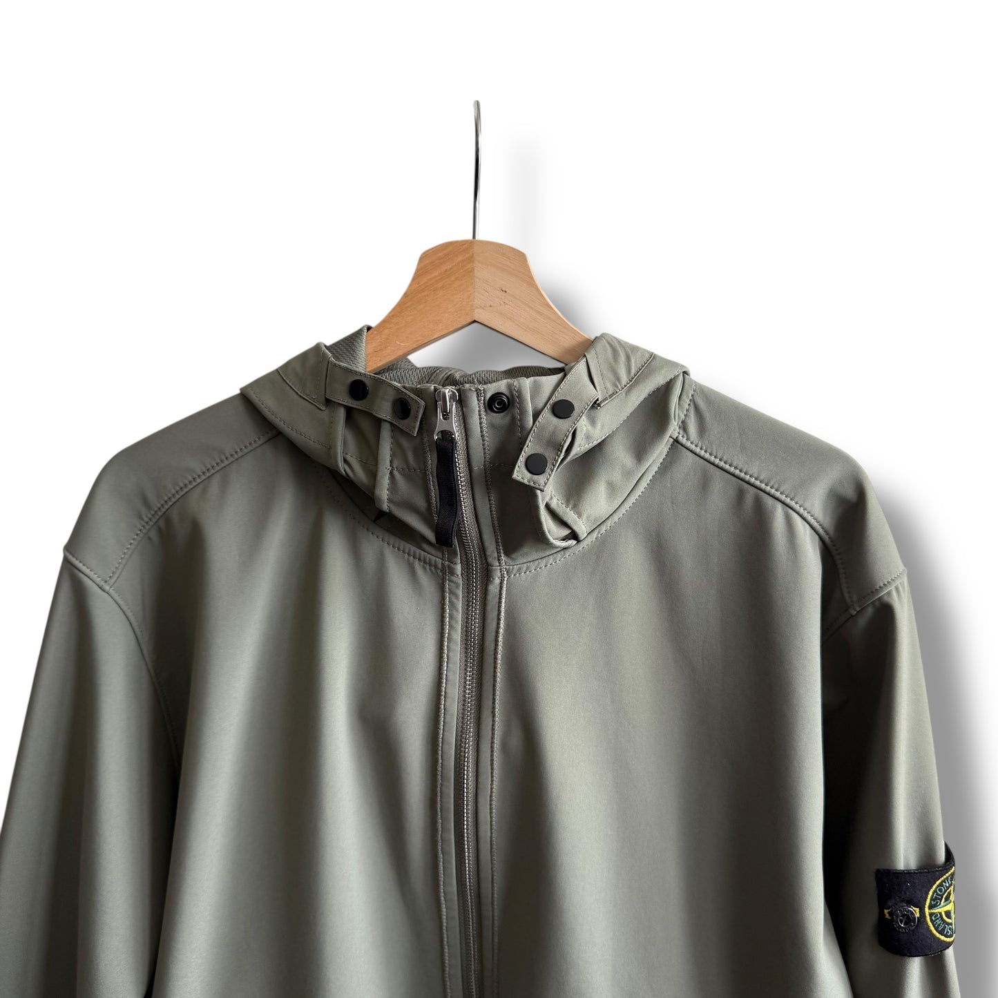 Stone Island Soft Shell Jacket (XXL, 25”)