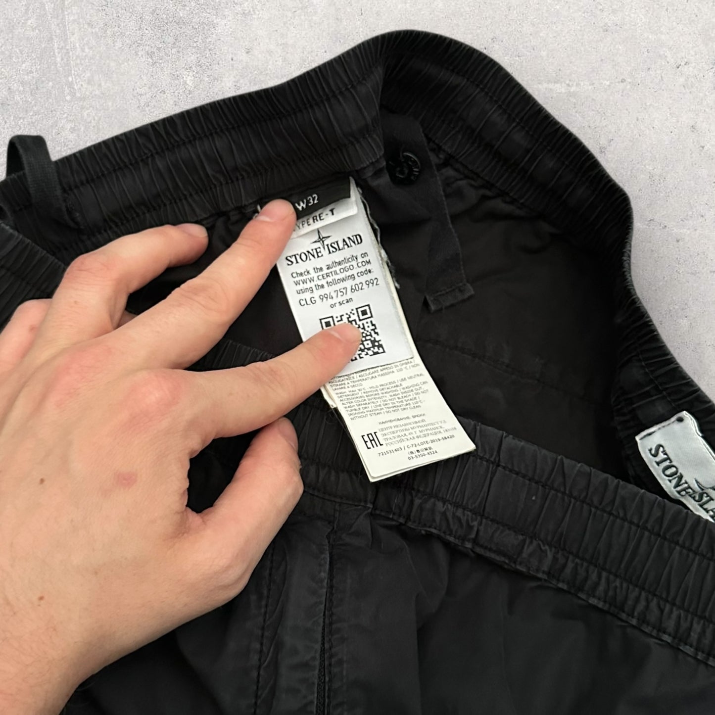 Stone Island Cuffed Cargos (32 waist)