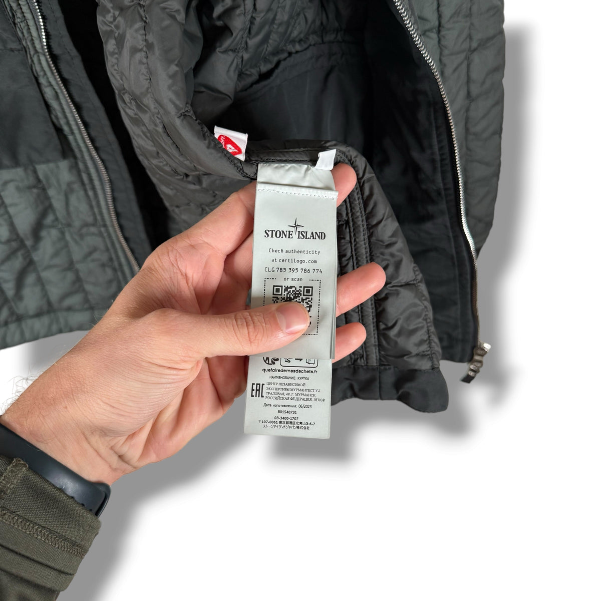 Stone Island Hooded Quilted Nylon Stella With Primaloft - TC (M, 23”)