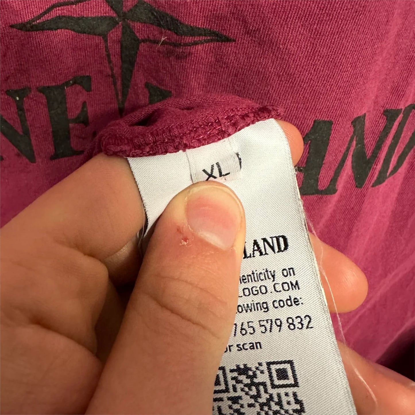 Stone Island Claret T-shirt (XL, 23”)