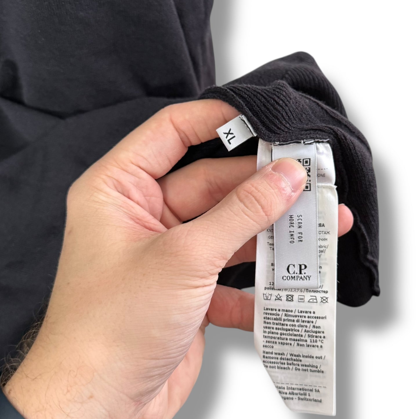 CP Company Knit 1/4 Zip (XL, 24”)
