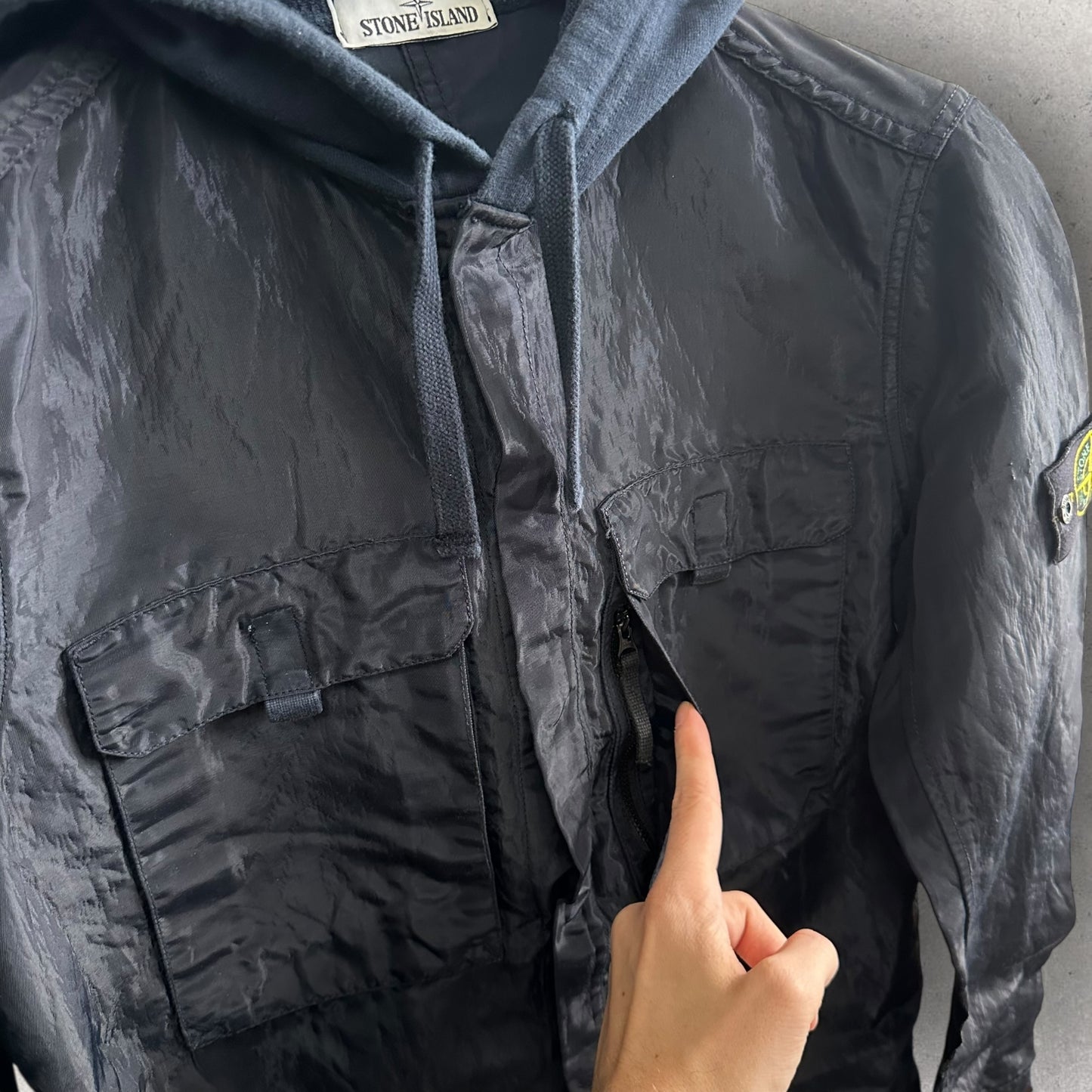 Stone Island Shimmer Hooded Overshirt (L, 21”)