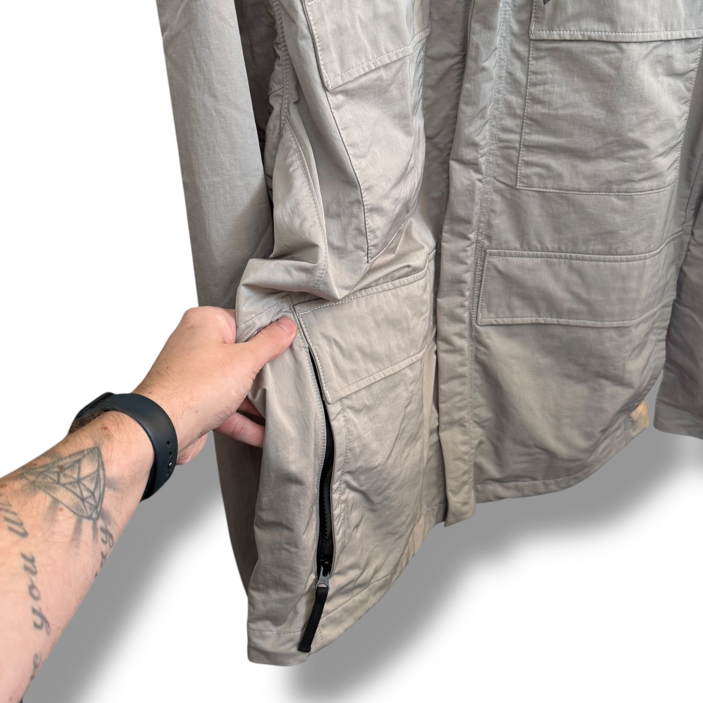 Stone Island Hyper Dense Nylon Raso (XXL, 26”)