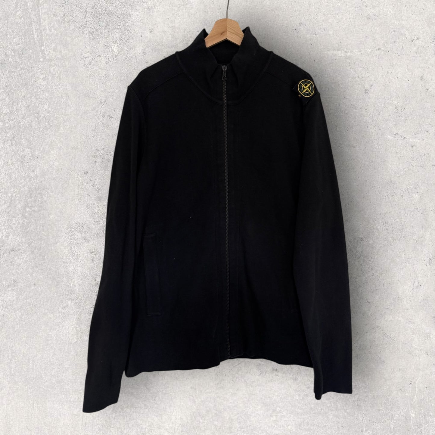 Stone Island Shoulder Badge Cardigan (3XL, 24.5”)