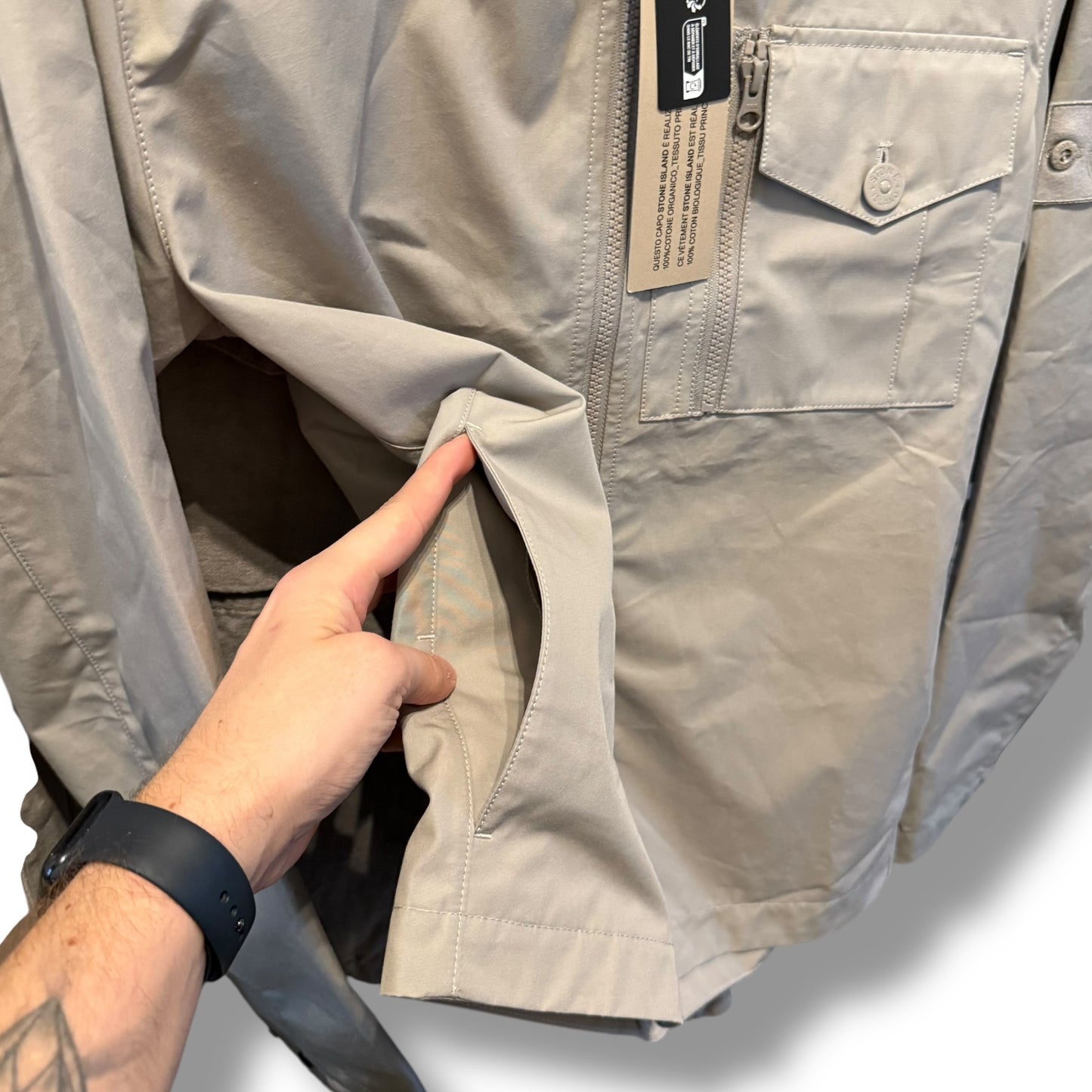 Stone Island Ghost Weatherproof Overshirt (M, 21.5”)