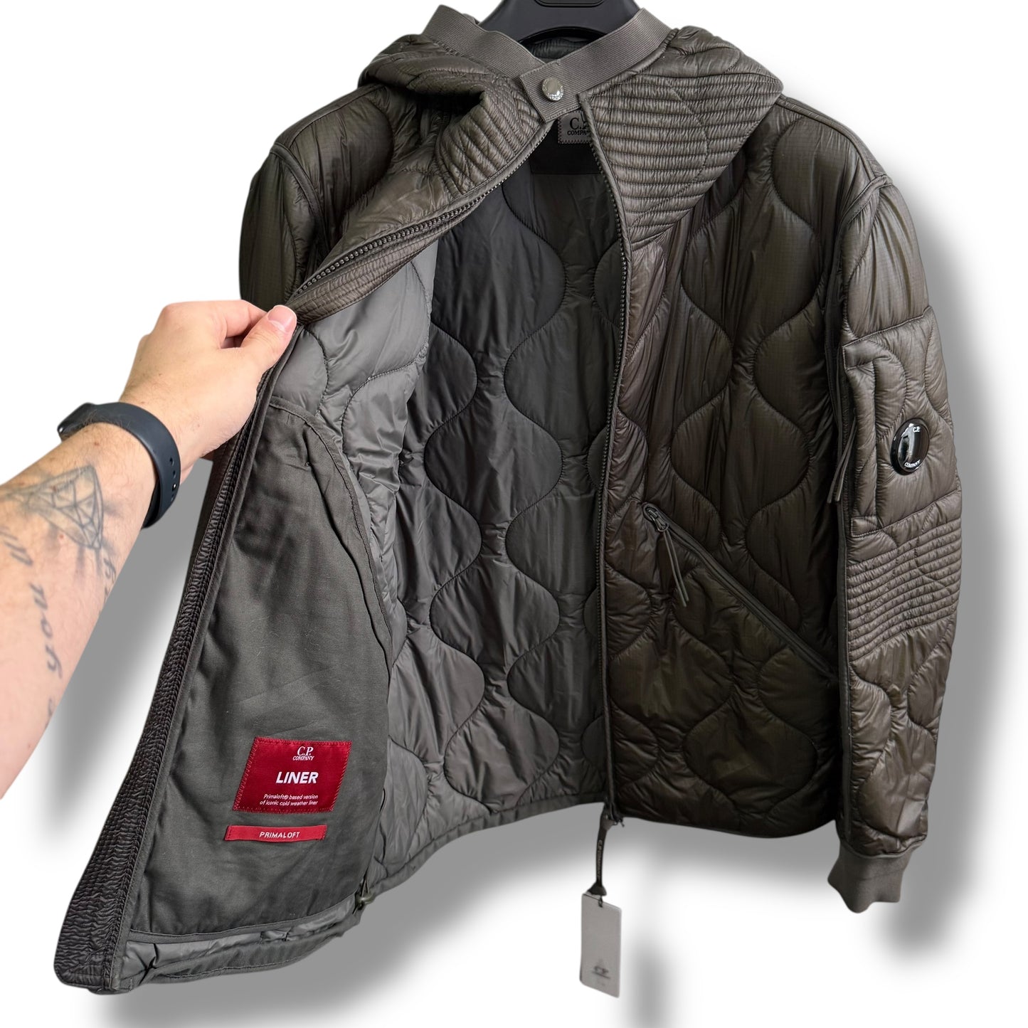 CP Company Shell Liner Primaloft Jacket (M, 22.5”)