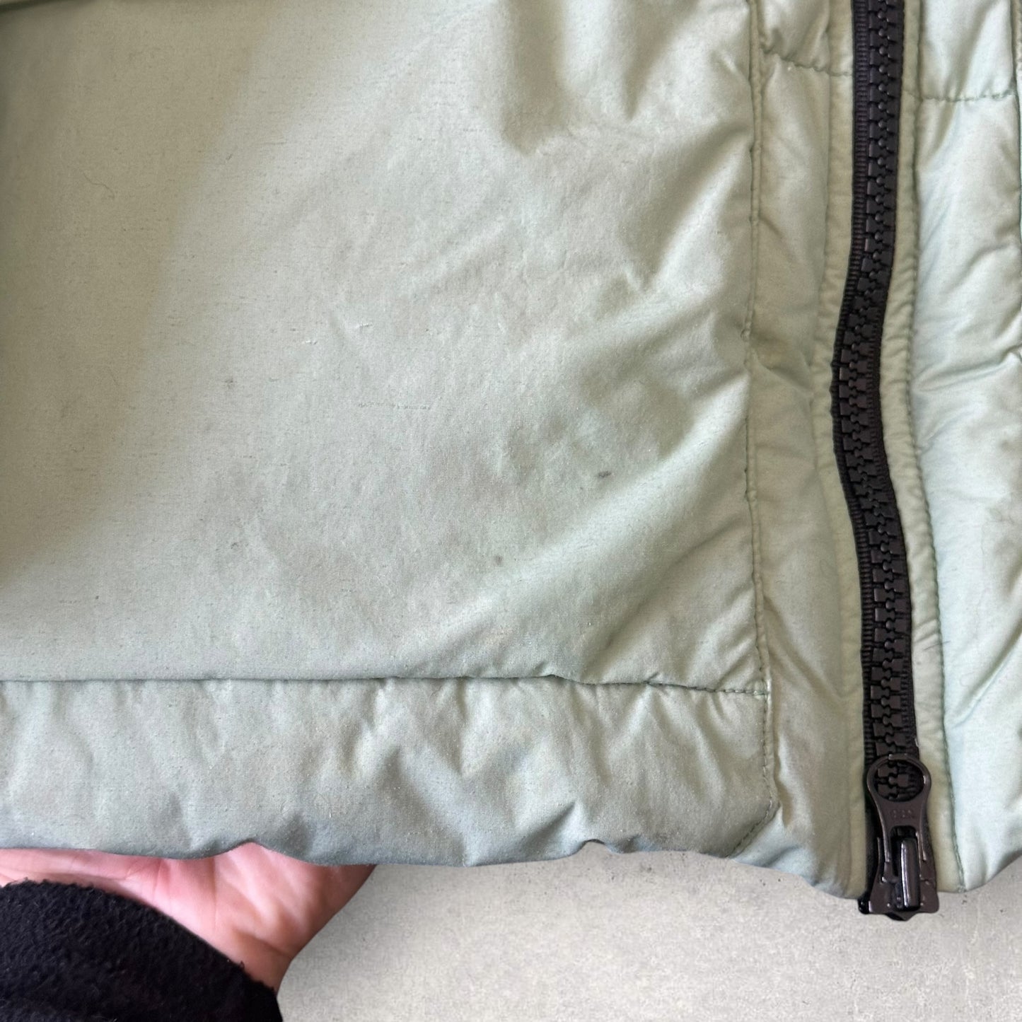 Stone Island Naslan Watro Down - (L 23”)