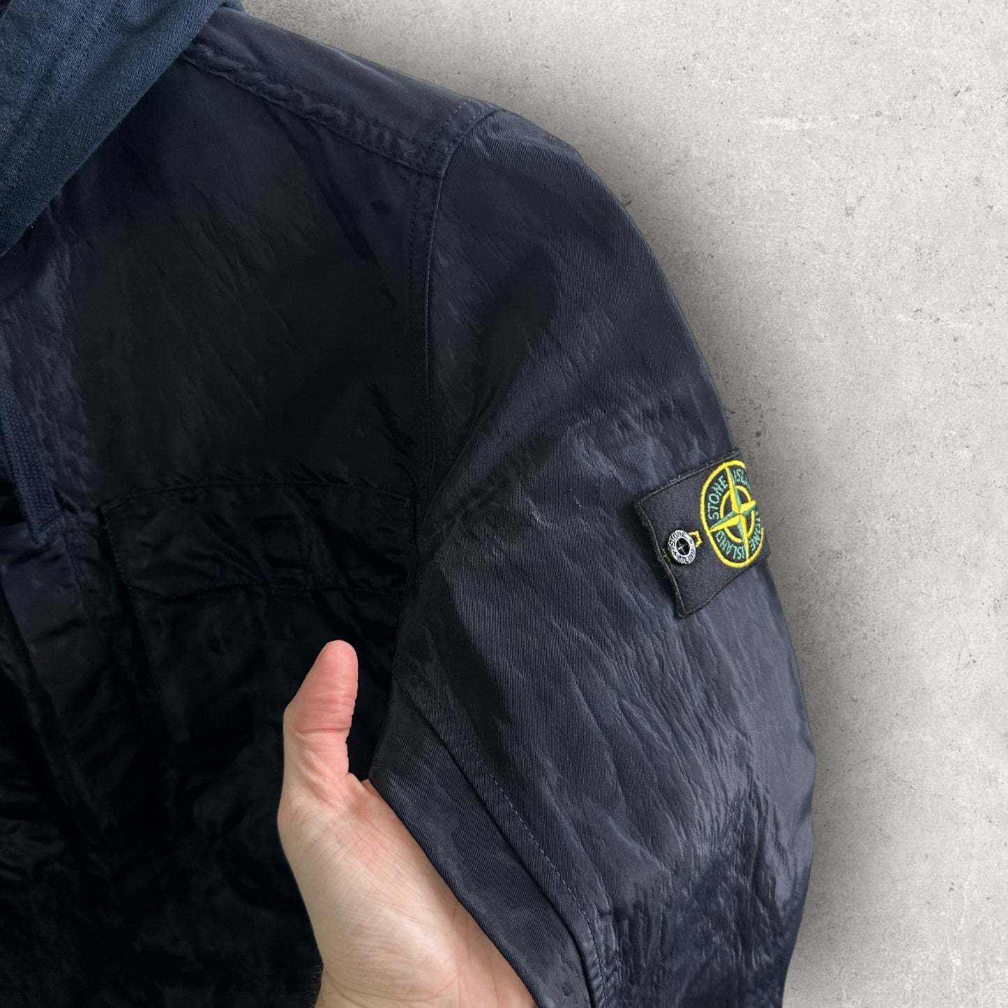 Stone Island Shimmer Hooded Overshirt (L, 21”)