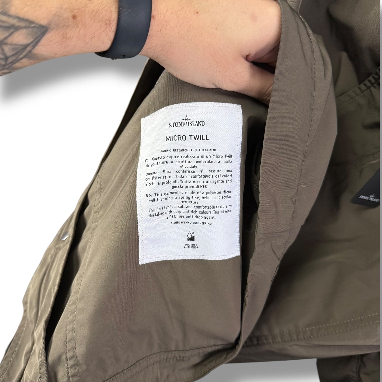 Stone Island Micro Twill (XXL, 26”)