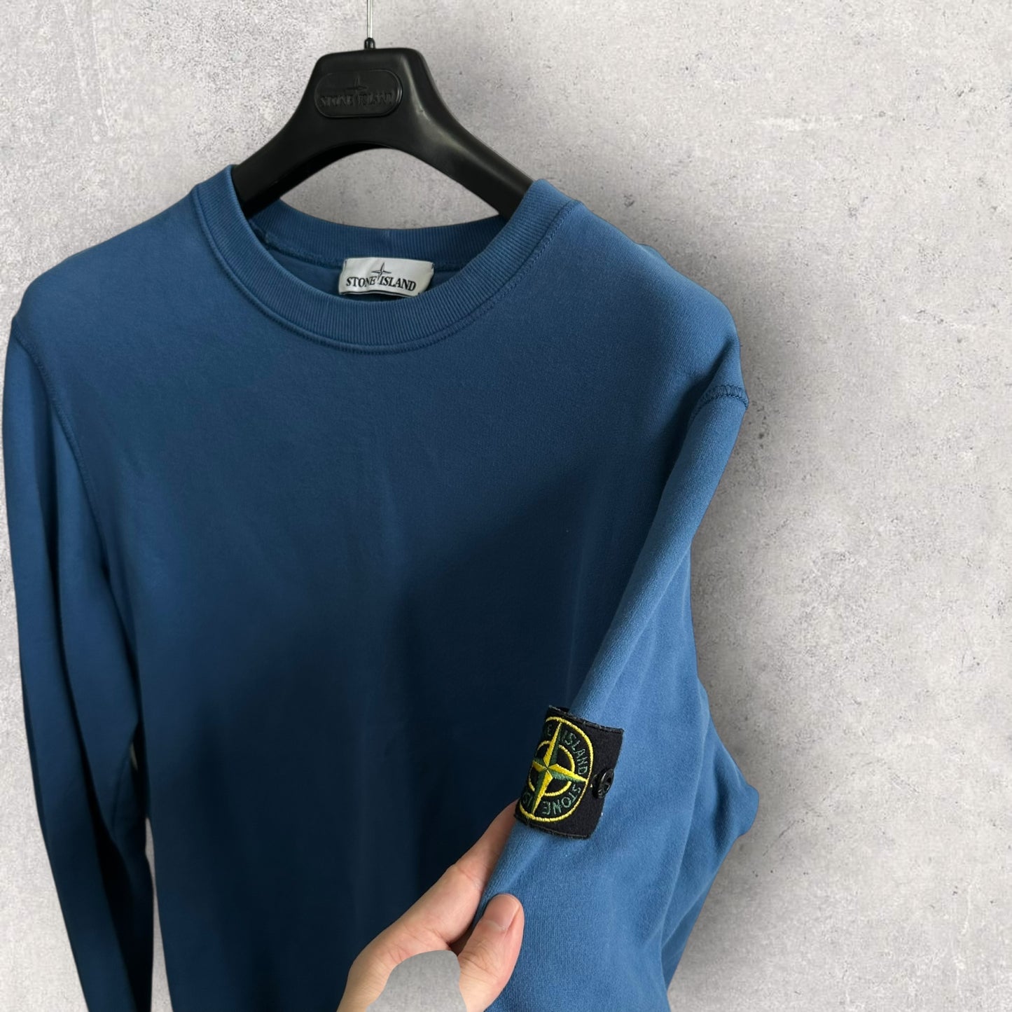Stone Island Blue Sweatshirt (L, 22.5”)