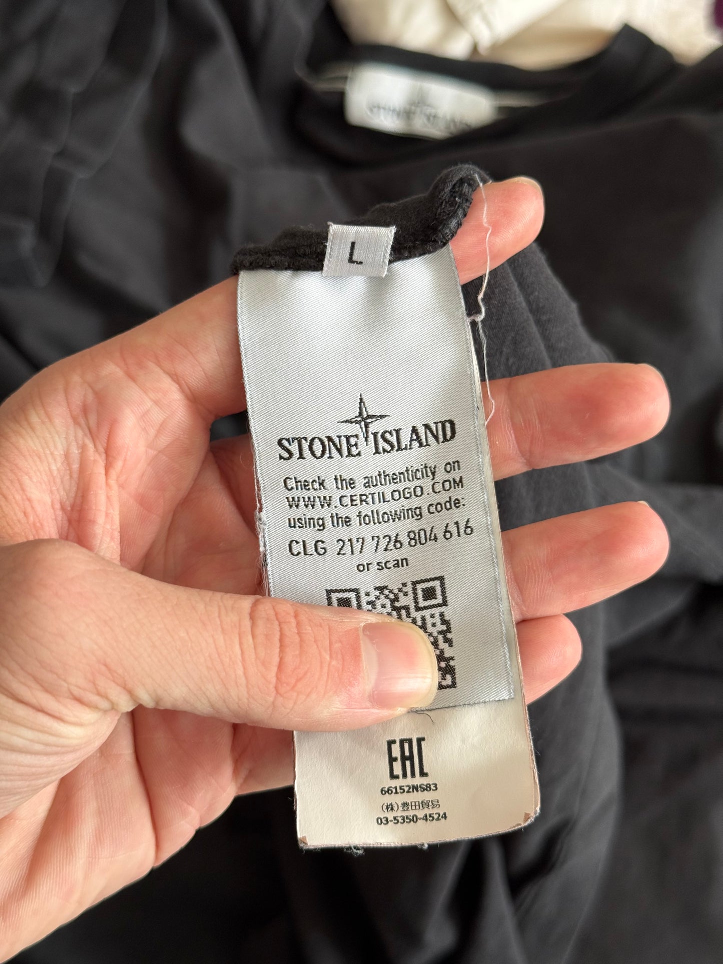 Stone Island Black T-shirt (L, 21.5”)