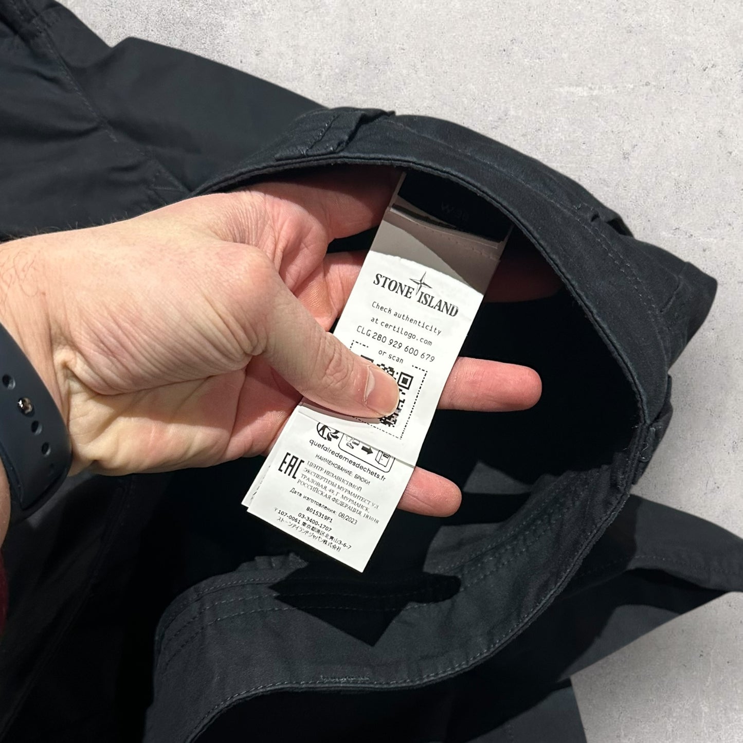 Stone Island Black Ghost Cargos 30