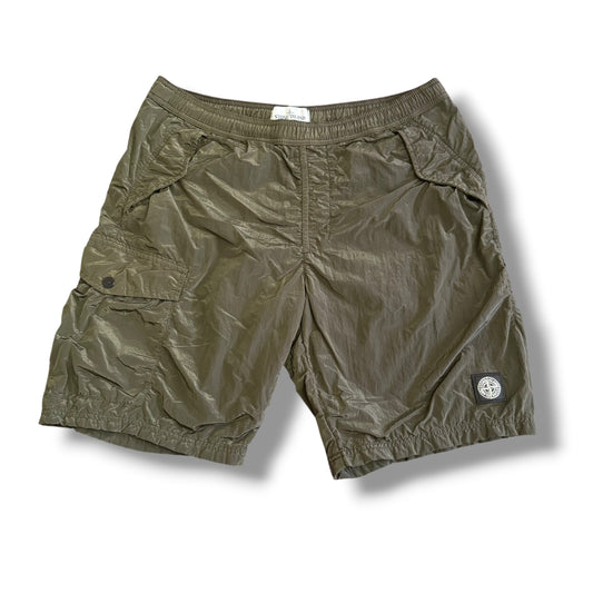 Stone Island Nylon Cargo Shorts (M, 32-34”)