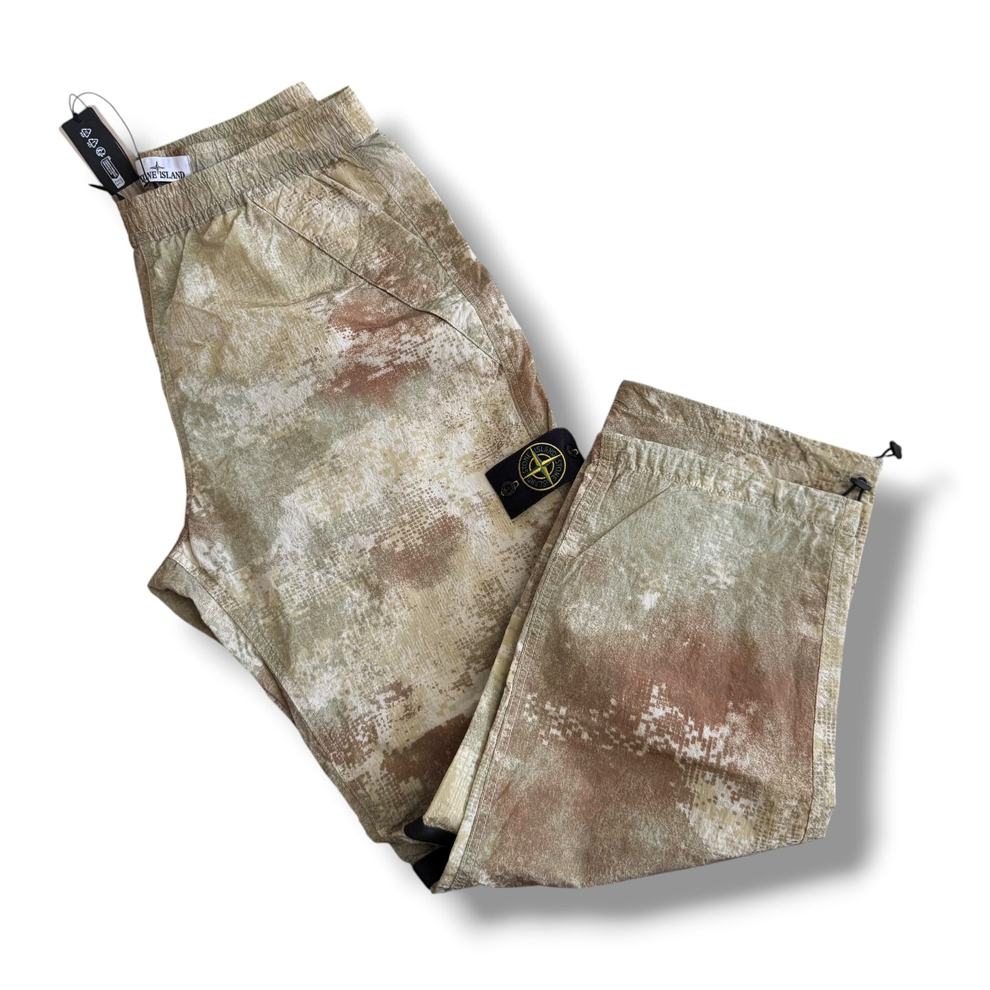 Stone Island Dissolving Grid Camo Cargos (L, 34”)