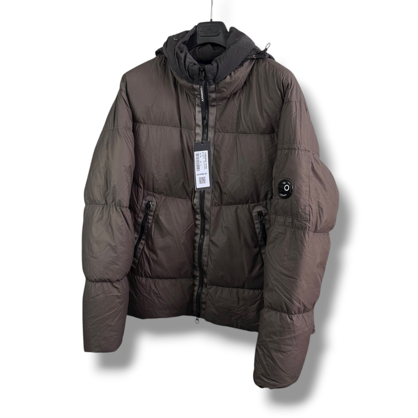 CP Company Bi-TM Puffer Jacket (XL, 26”)
