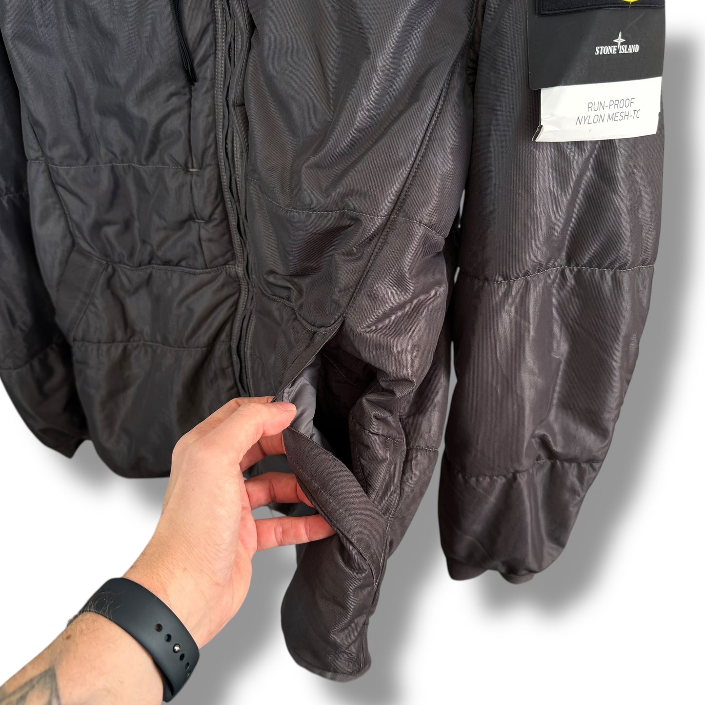 Stone Island Run Proof Nylon Mesh-TC (L, 23”)