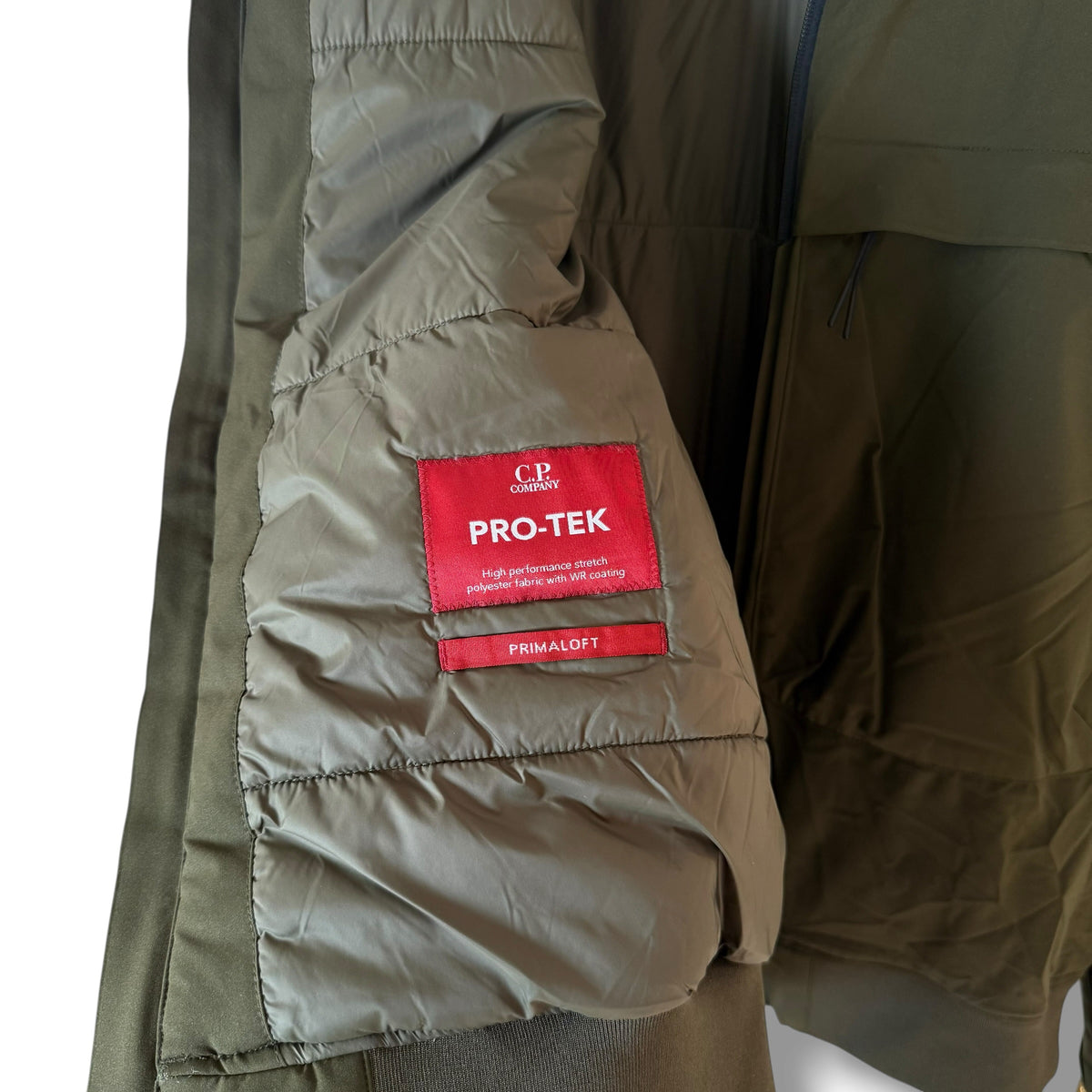 CP Company Pro Tek Primaloft Bomber Jacket (3XL, 27”)