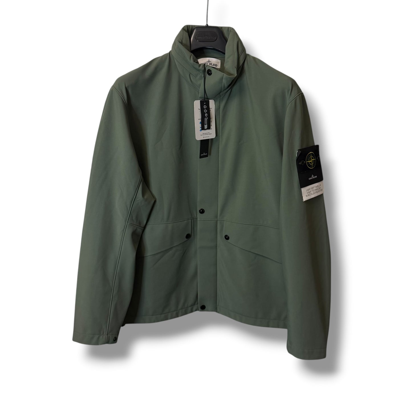 Stone Island Light Soft Shell-R (XL, 24.5”)