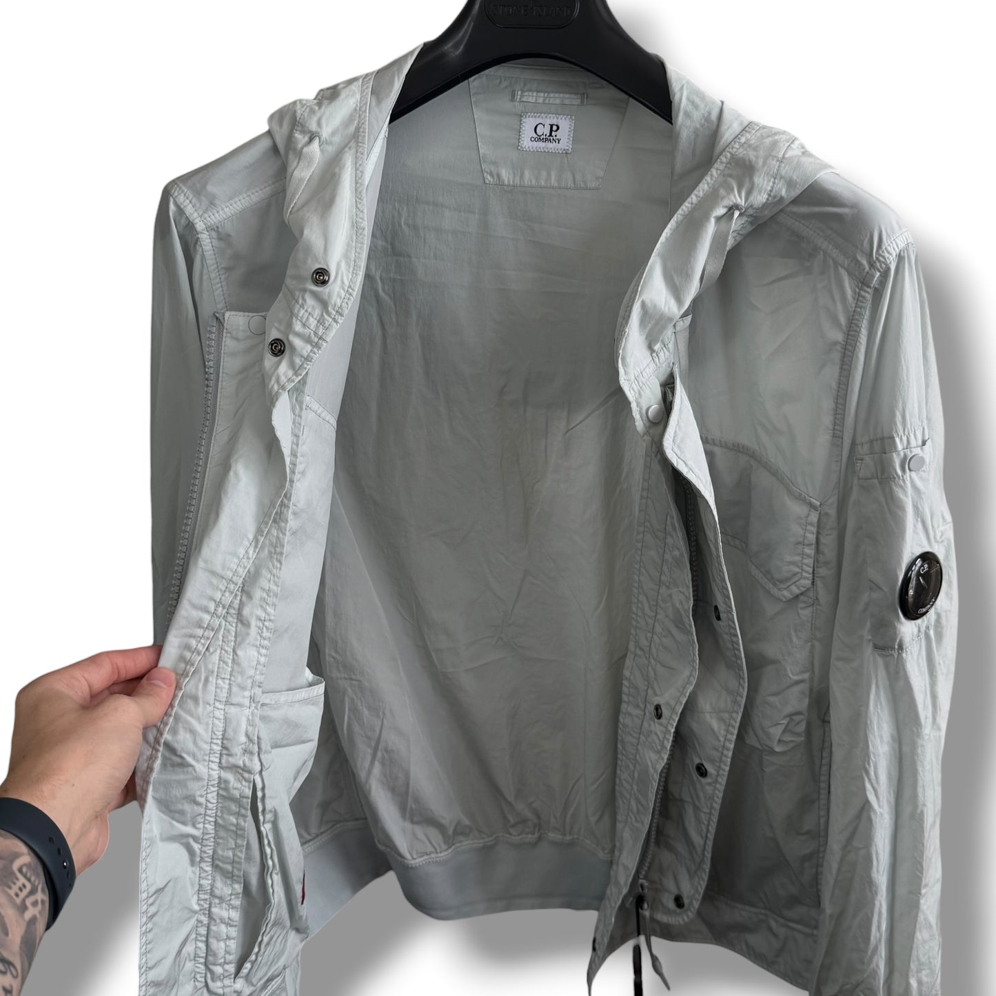 CP Company Chrome-R Jacket (L, 23”)
