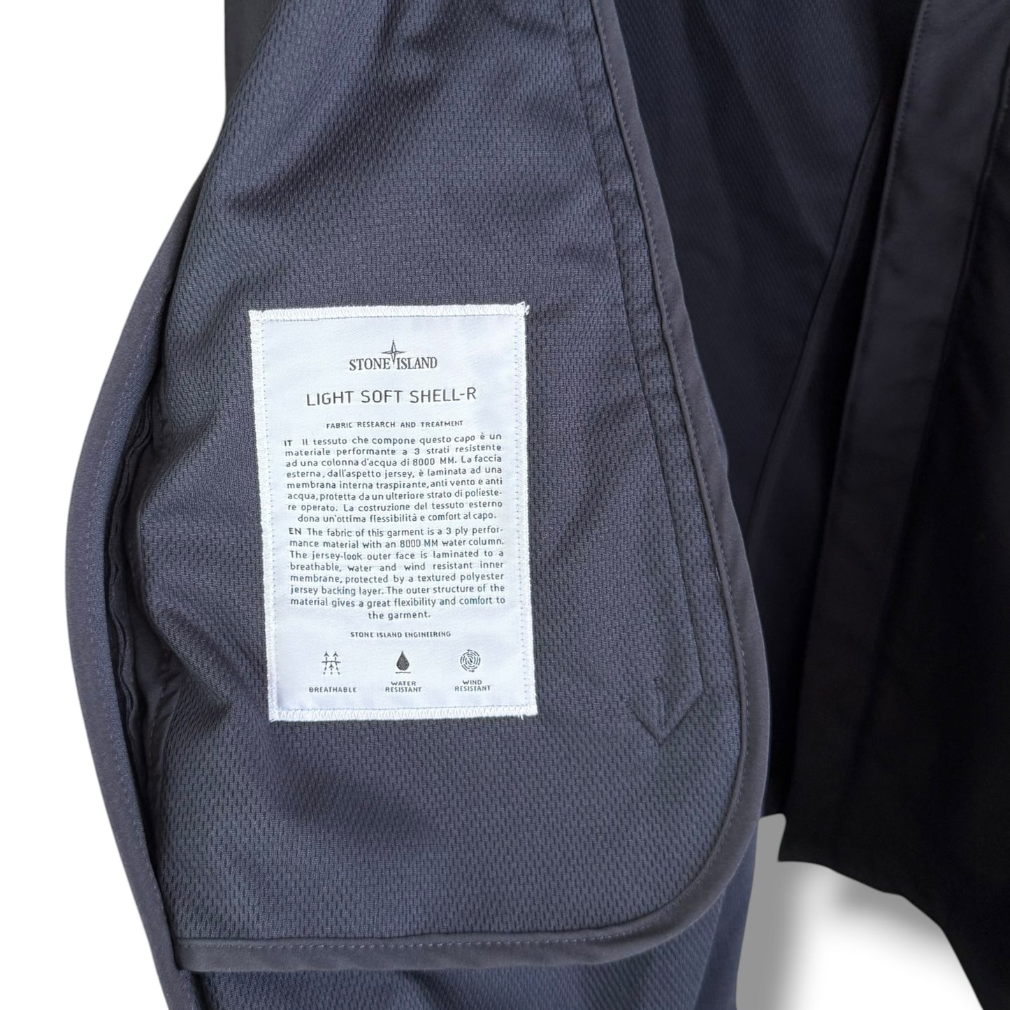 Stone Island Light Soft Shell-R Parka (M, 21.5”)