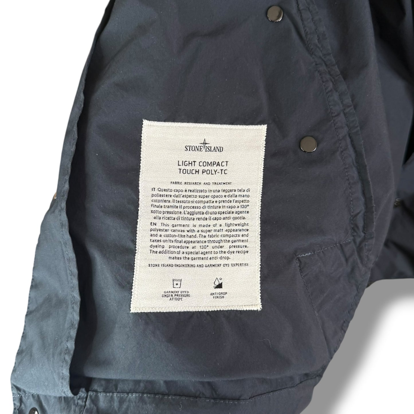 Stone Island Light Compact Touch Poly-TC (M, 24.5”)