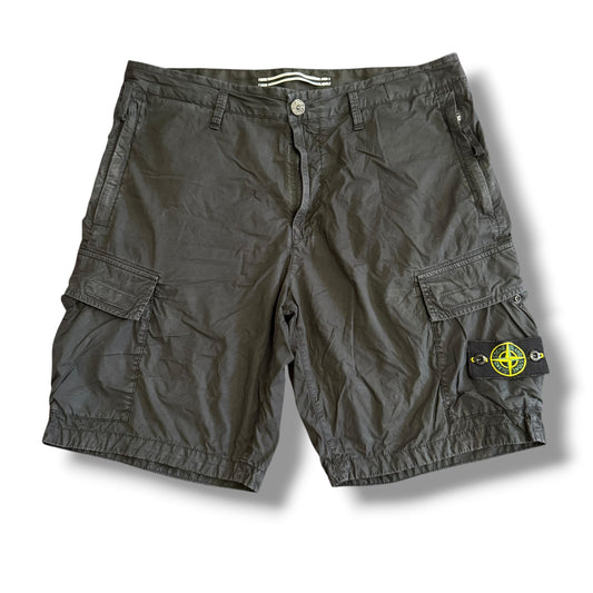 Stone Island Cargo Shorts (34”)