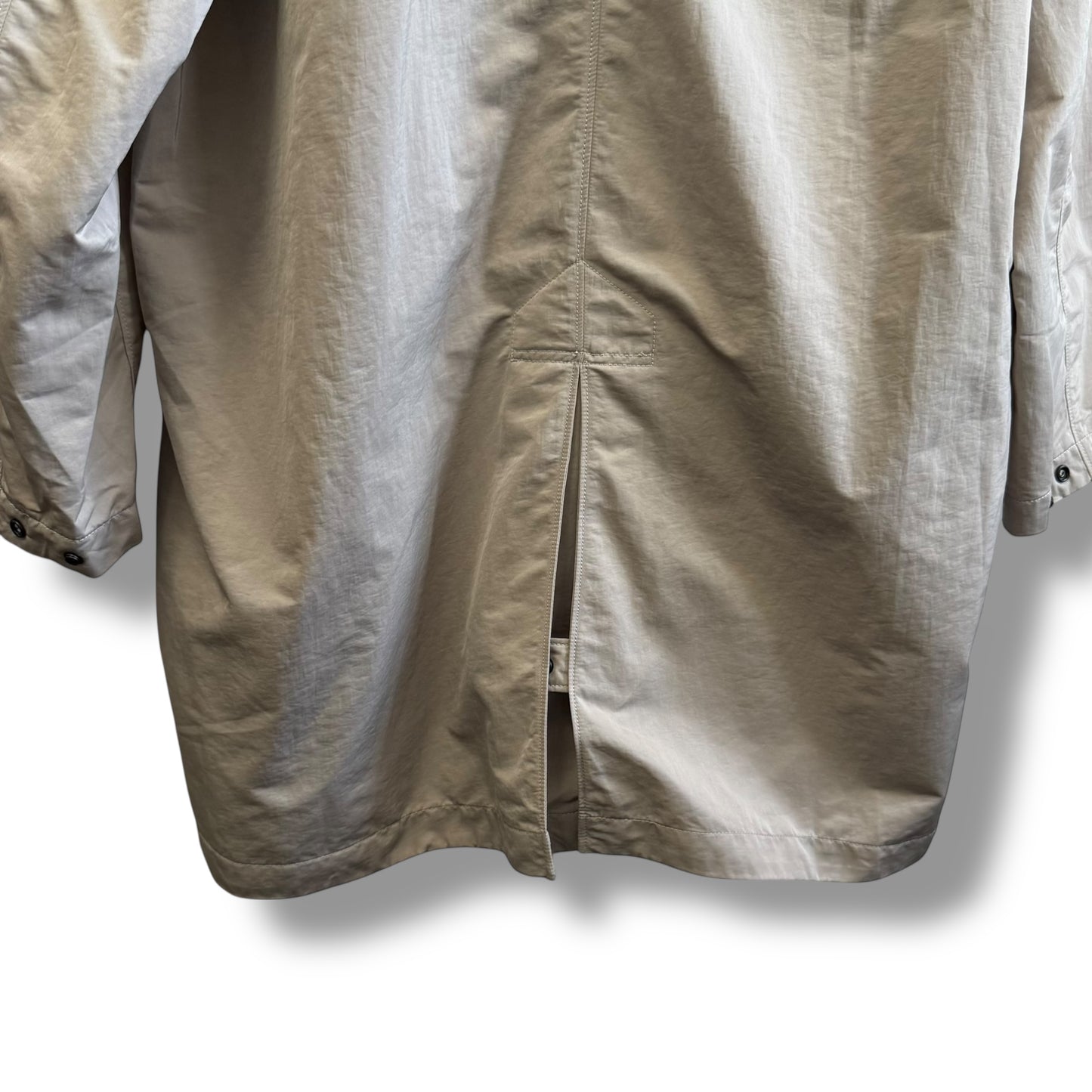 Stone Island Hyper Dense Nylon Raso 3/4 Fishtail Parka (XL, 25”)