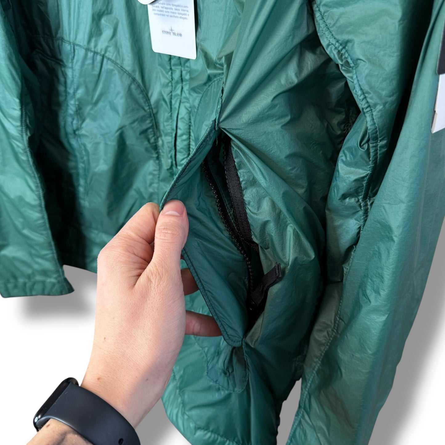 Stone Island Garment Dyed Micro Yarn With Primaloft-TC (M, 23”)