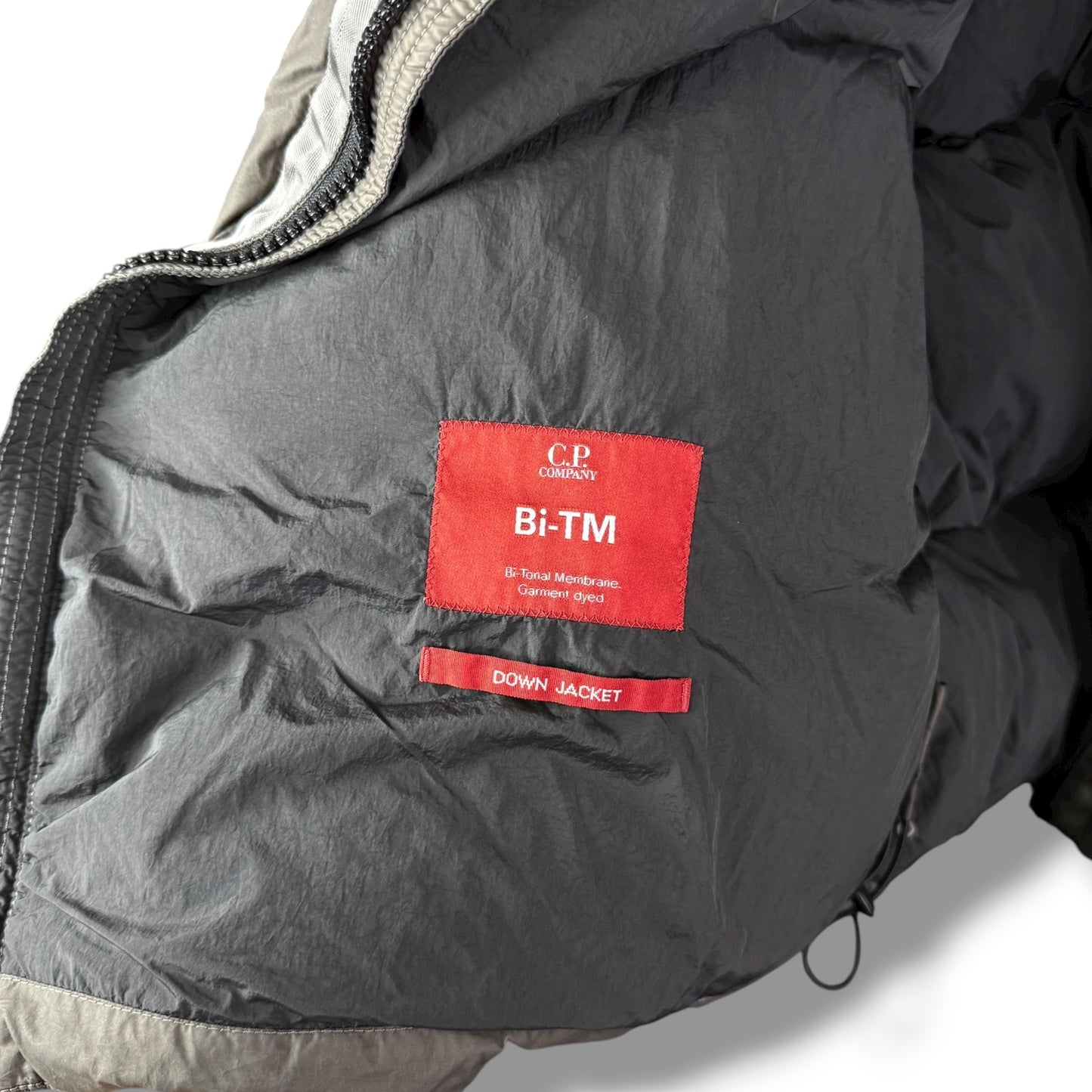 CP Company Bi-TM Puffer Jacket (XL, 26”)