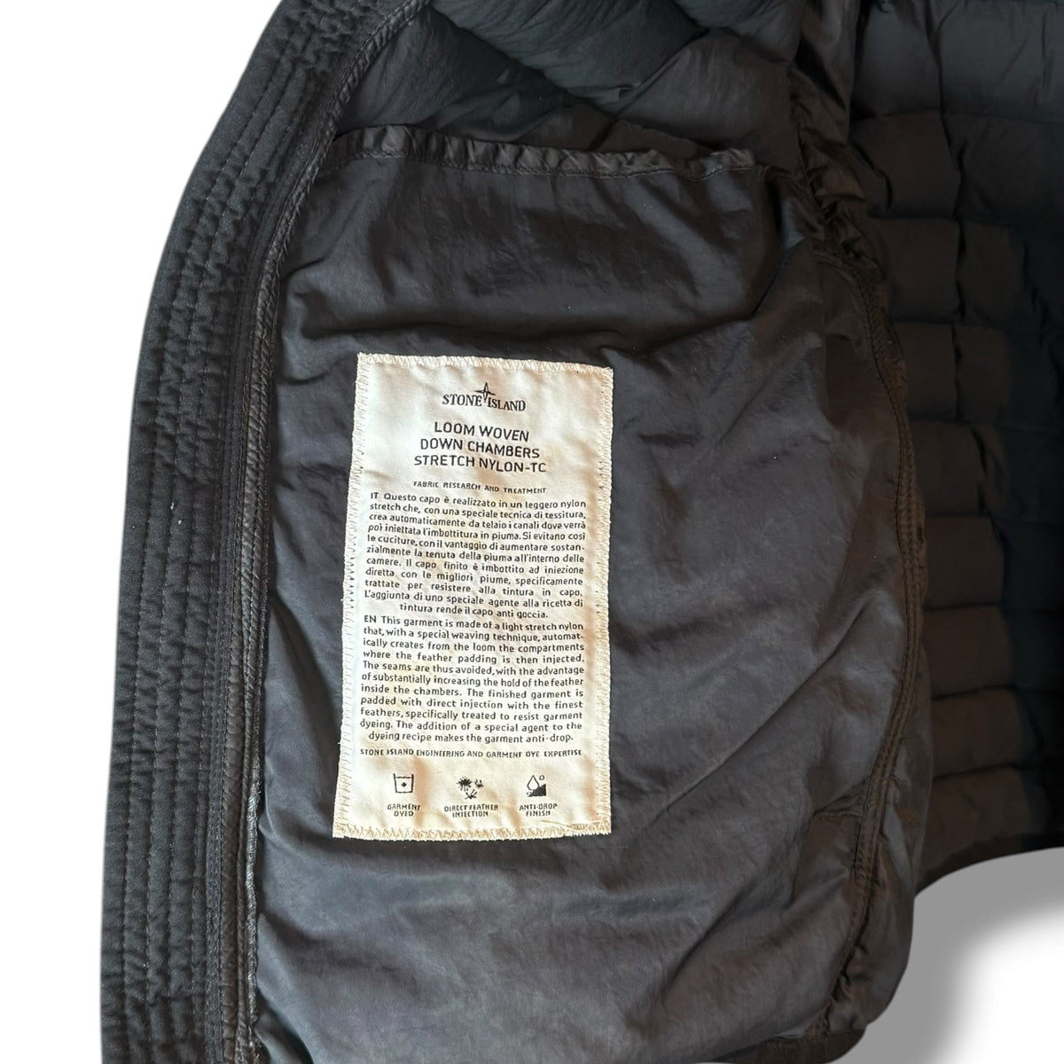 Stone Island Loom Woven Down Chambers (XL, 23.7”)