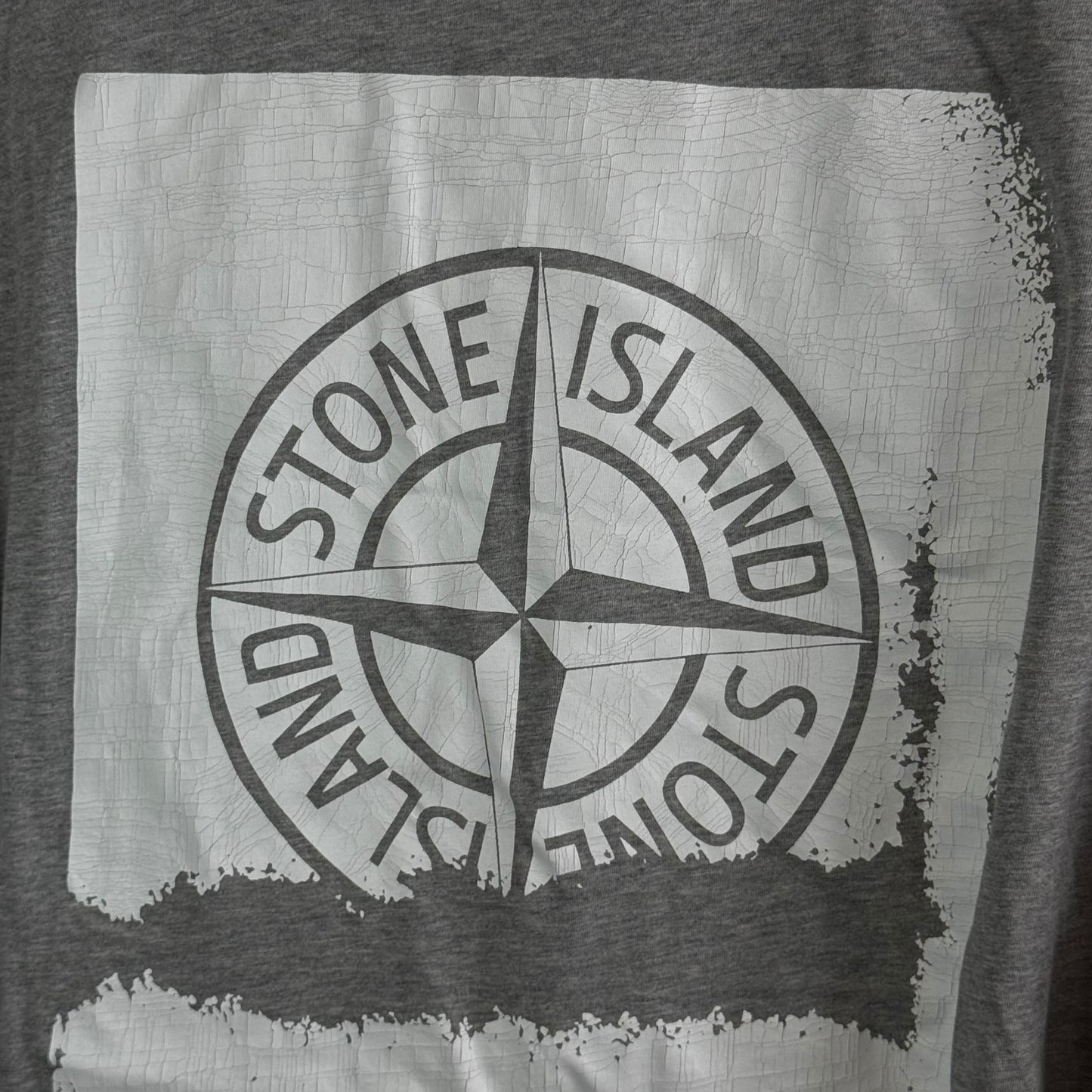 Stone Island T-shirt “the scratched paint one” (XXL, 25.5”)