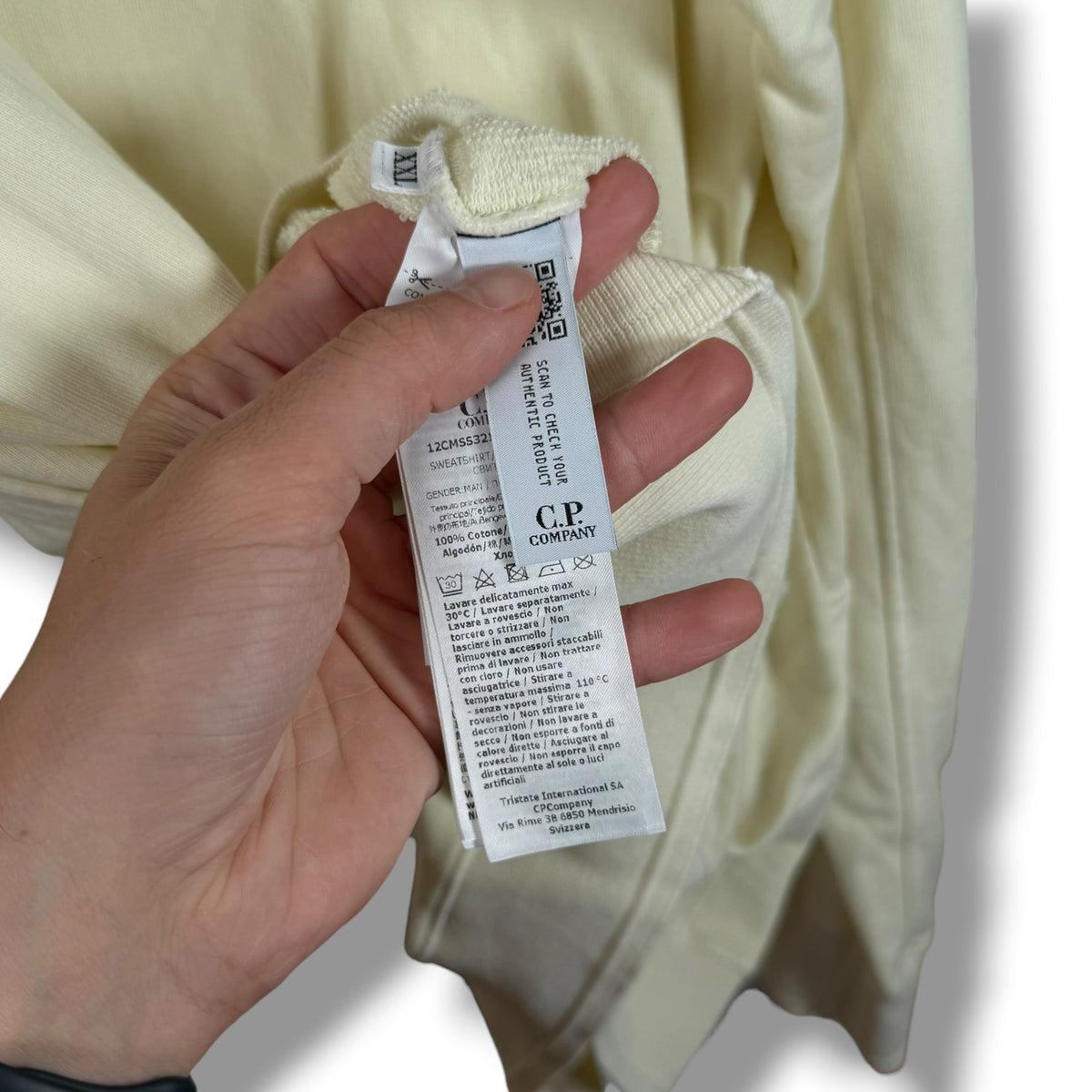 CP Company Lemon Hoodie (XXL, 25.5”)