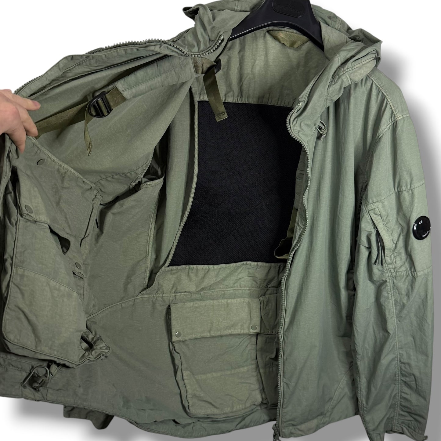 CP Company Flatt Nylon Reversible Hooded Jacket (2XL, 26”)