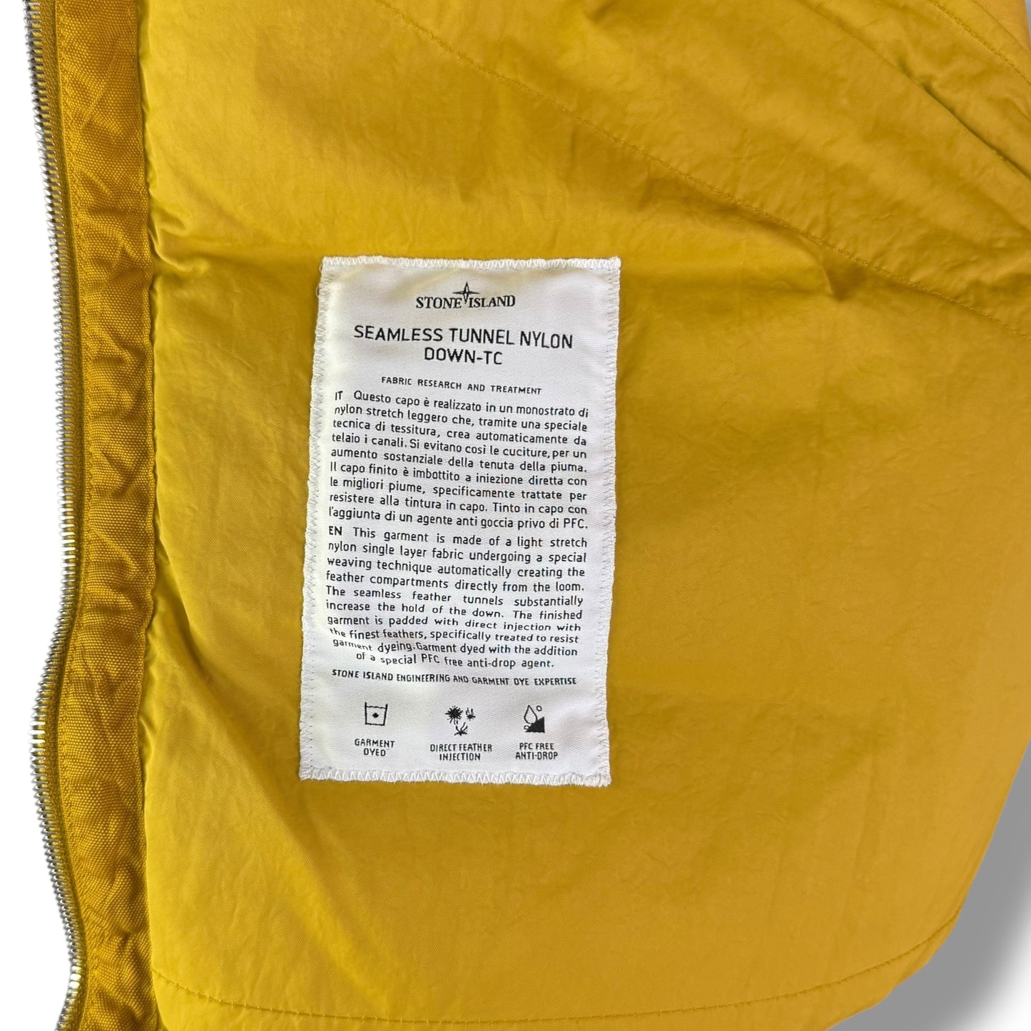 Stone Island Seamless Tunnel Nylon Down-TC (3XL, 29”)