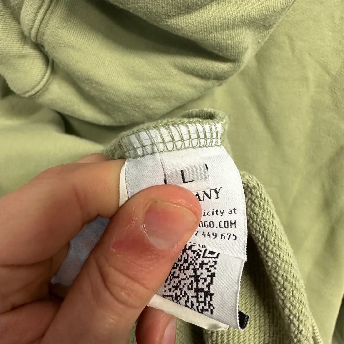CP Company Hoodie (L, 22”)