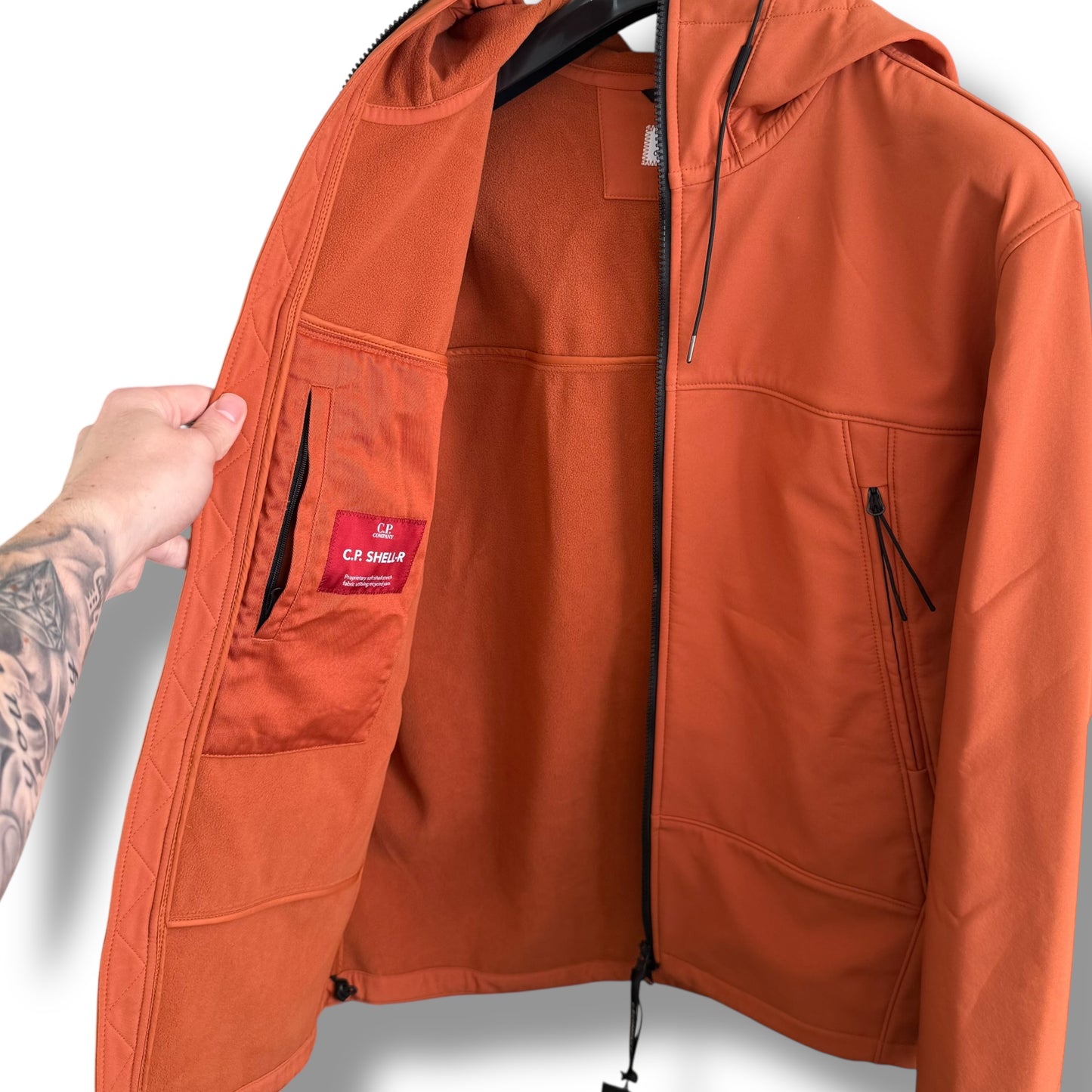 CP Company Goggle Soft Shell (XL, 25”)