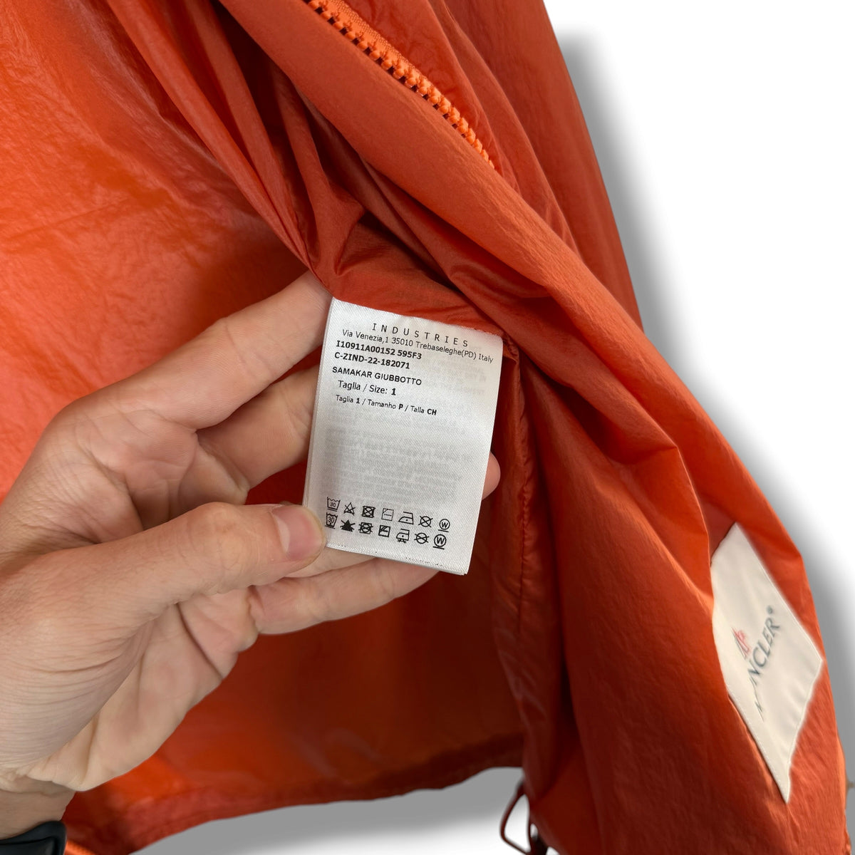 Moncler Samakar (Size 1, 22”)