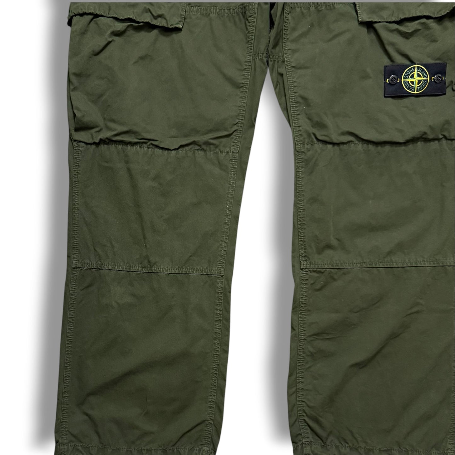 Stone Island Cargos (38”)