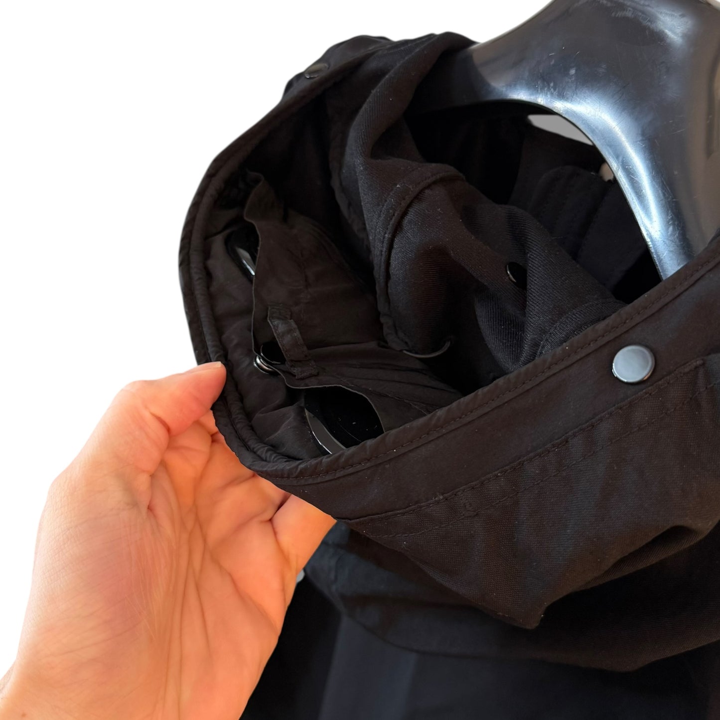 CP Company GD Shell Mixed Goggle Hooded Jacket (2XL, 26.5”)