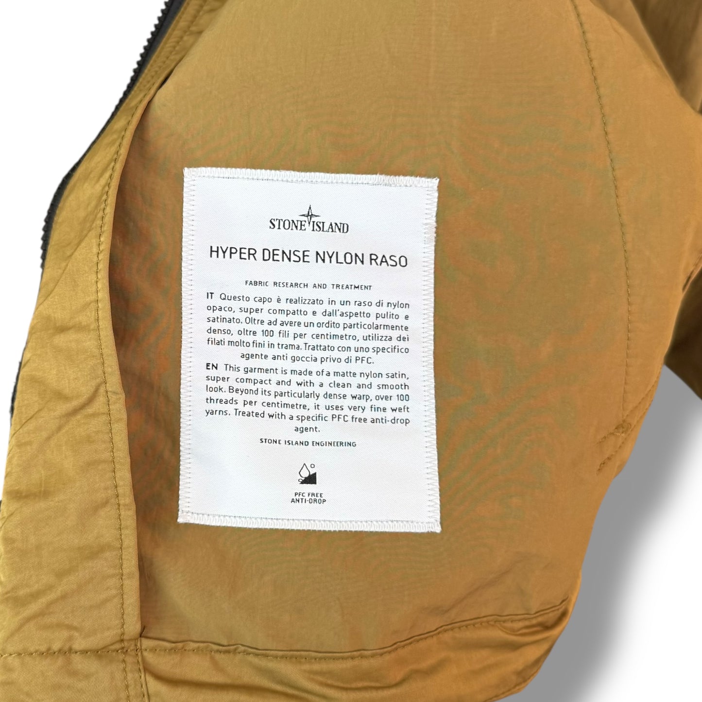 Stone Island Hyper Dense Nylon Raso (L, 24”)