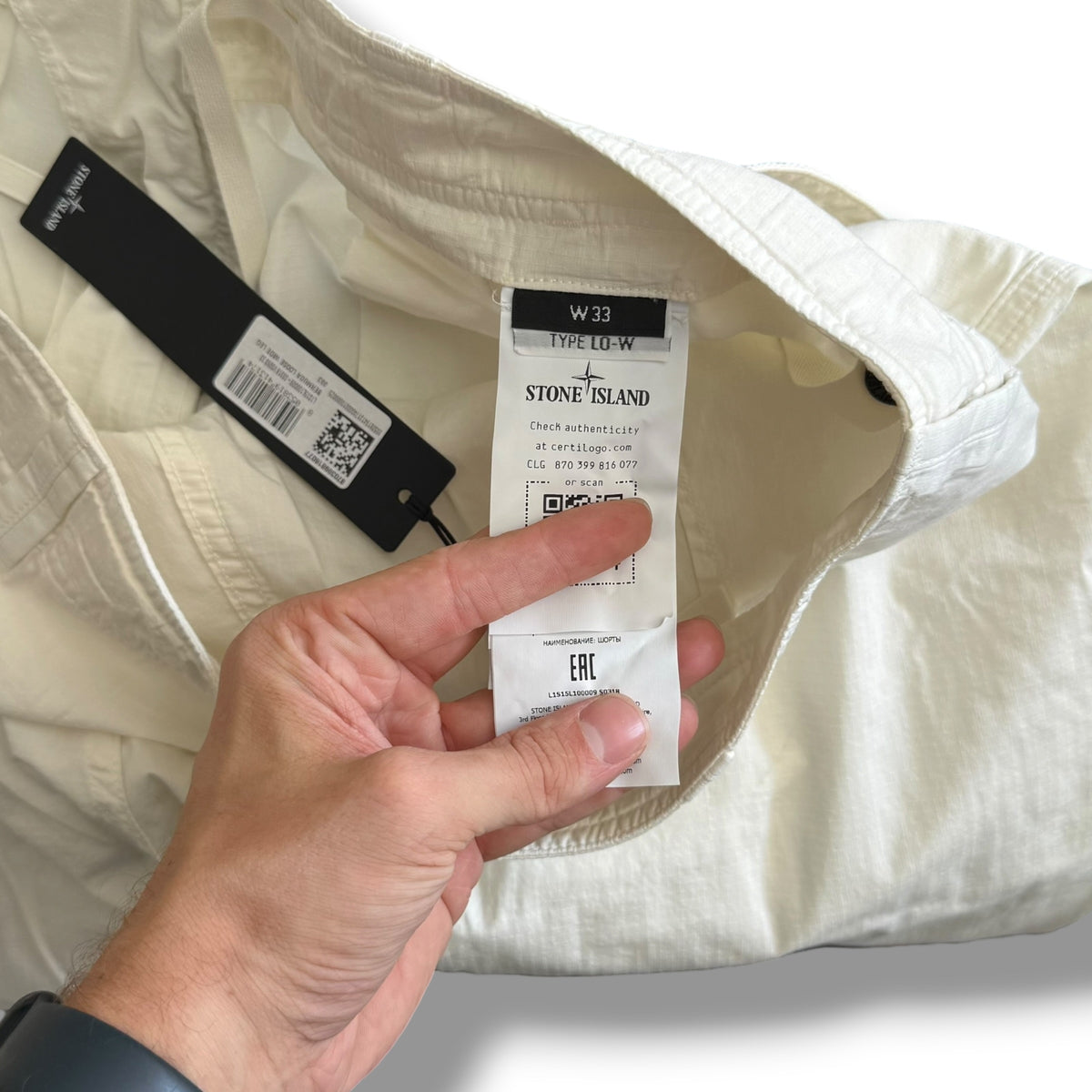 Stone Island Ripstop Cargo Shorts (33”)