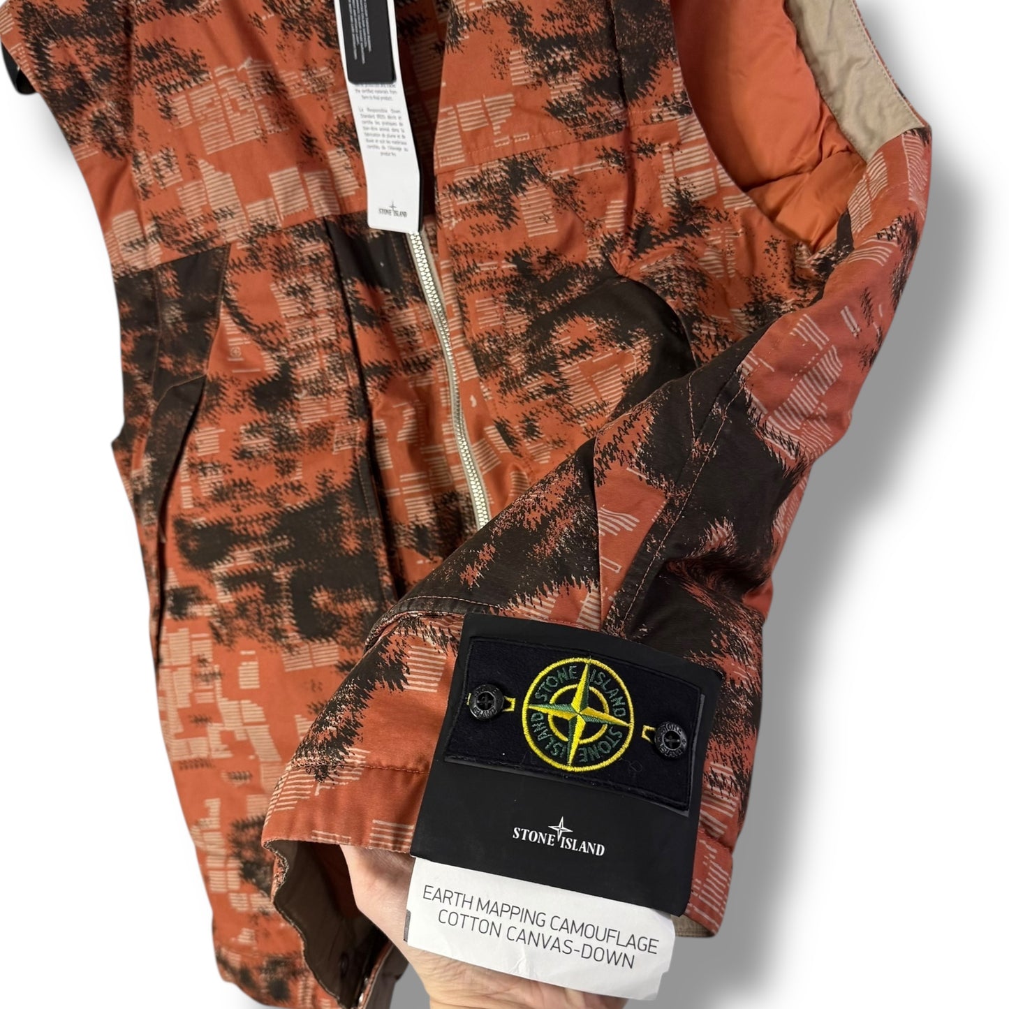 Stone Island Earth Mapping Camouflage Cotton Canvas-Down Body Warmer (XL, 24”)